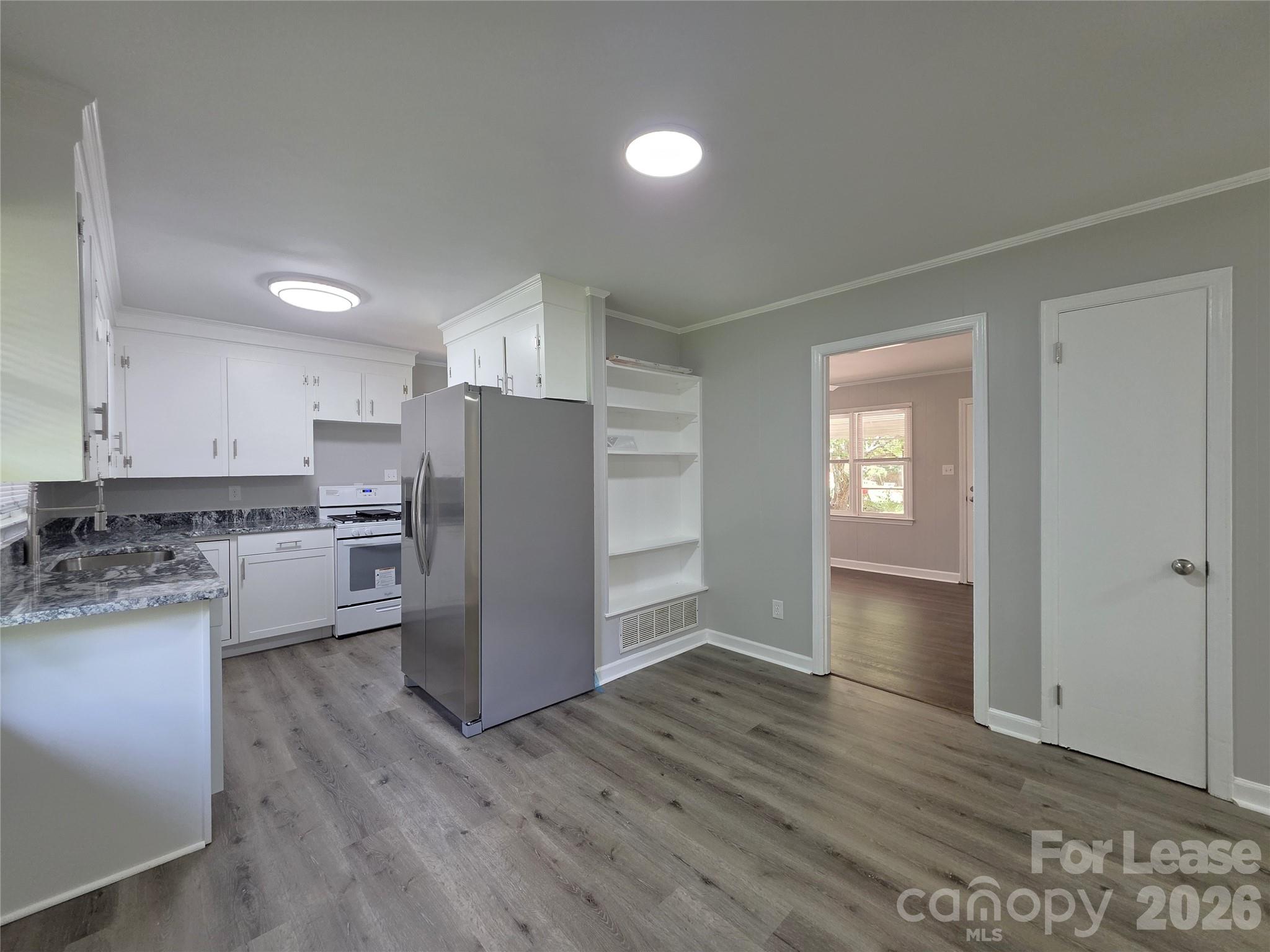 502 Cardinal Court — photo