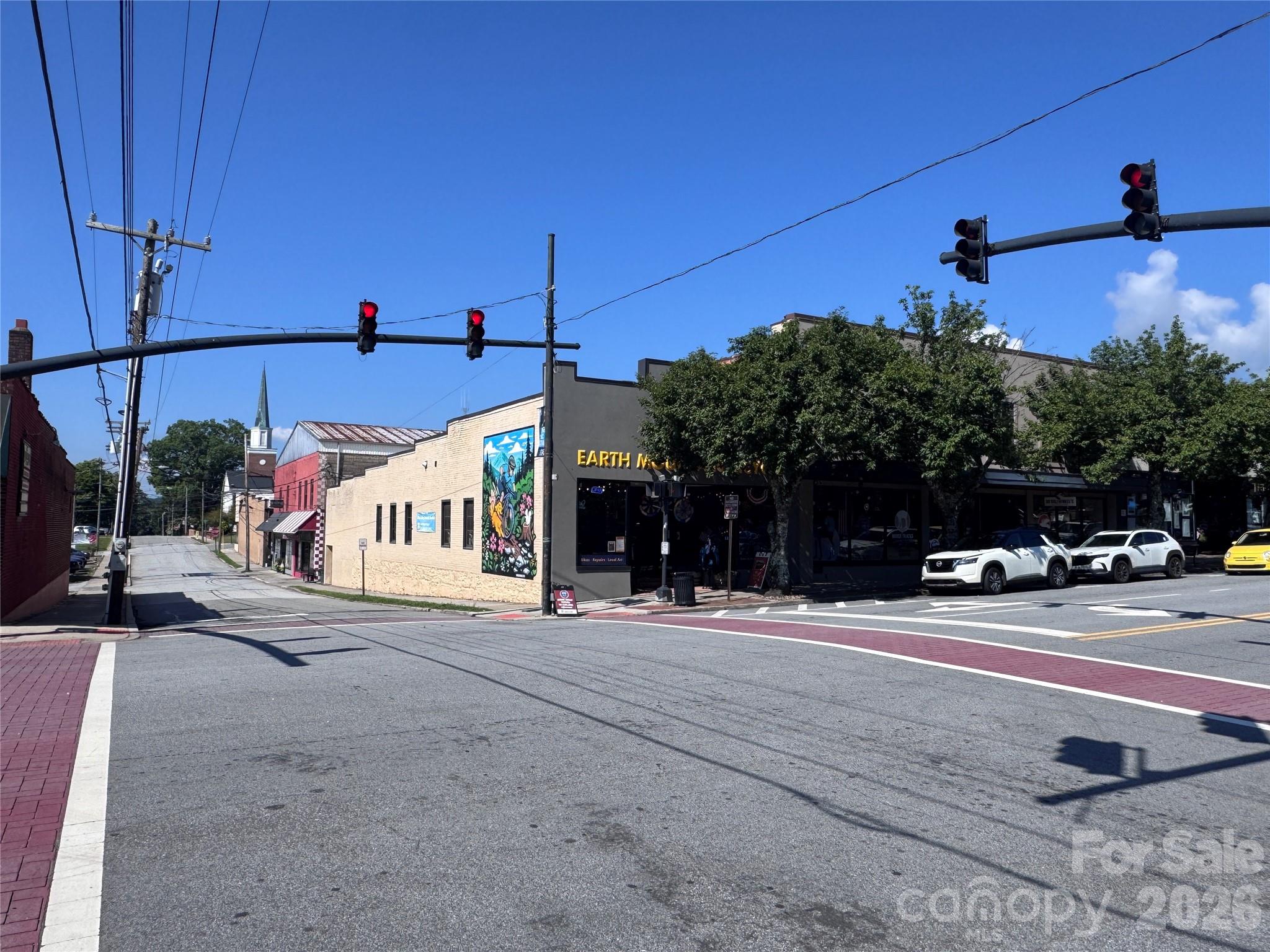 66 E Main Street, Brevard, NC 28712 — photo 2