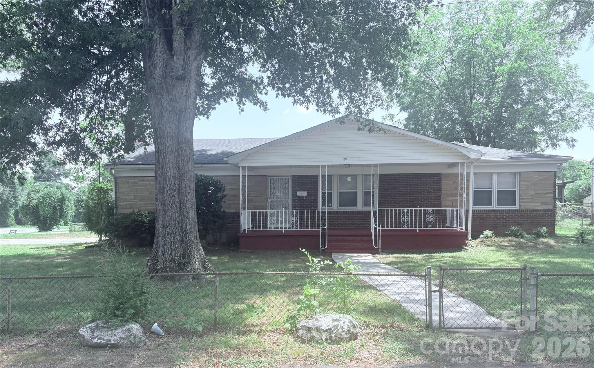 315 Parkview Avenue SW — photo