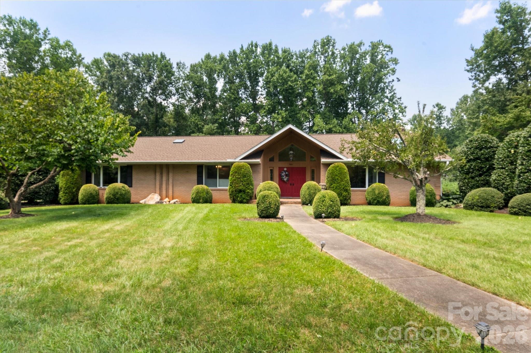 12 Highlander Lane — photo