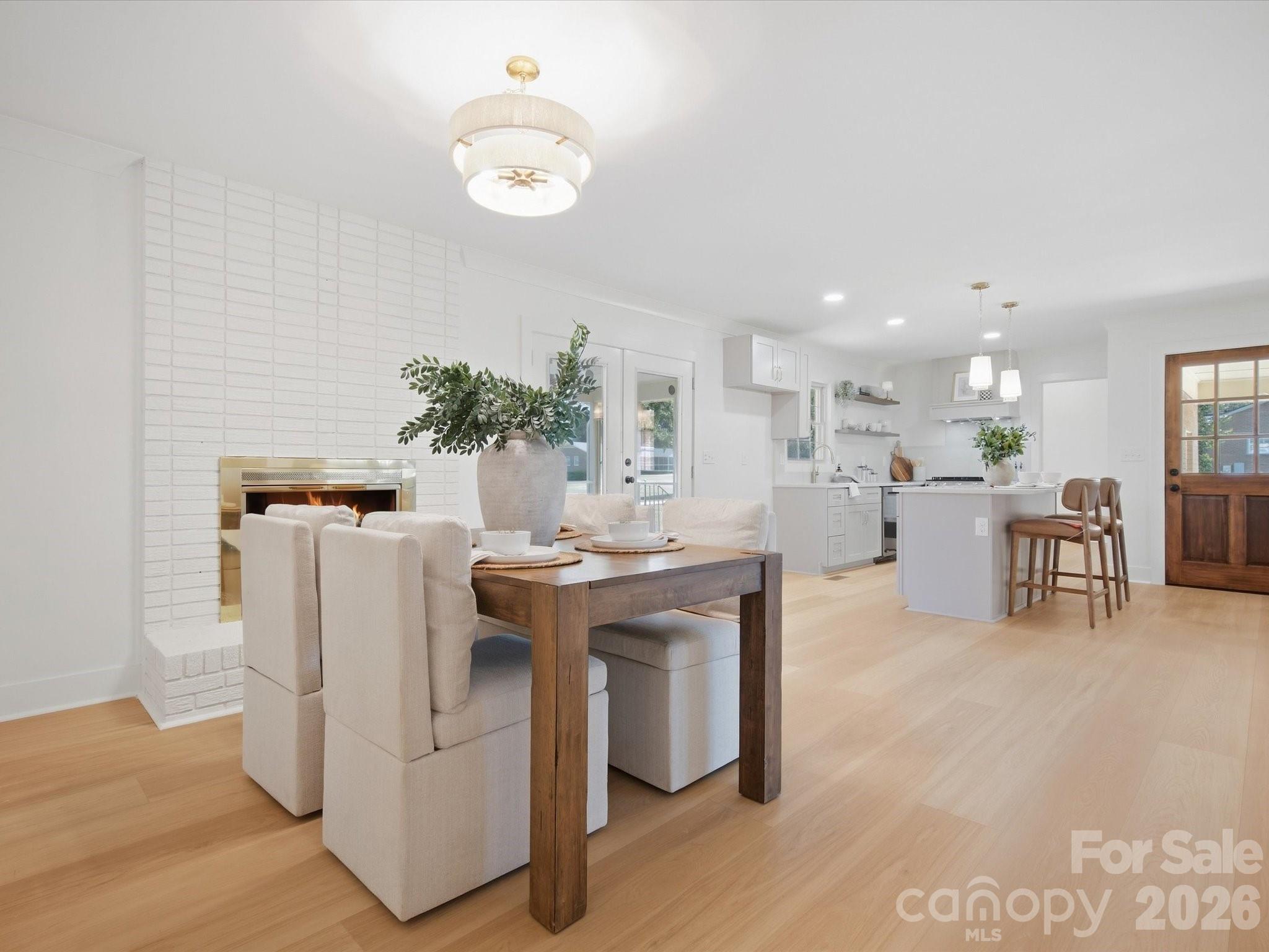 1480 Hallmark Drive — photo