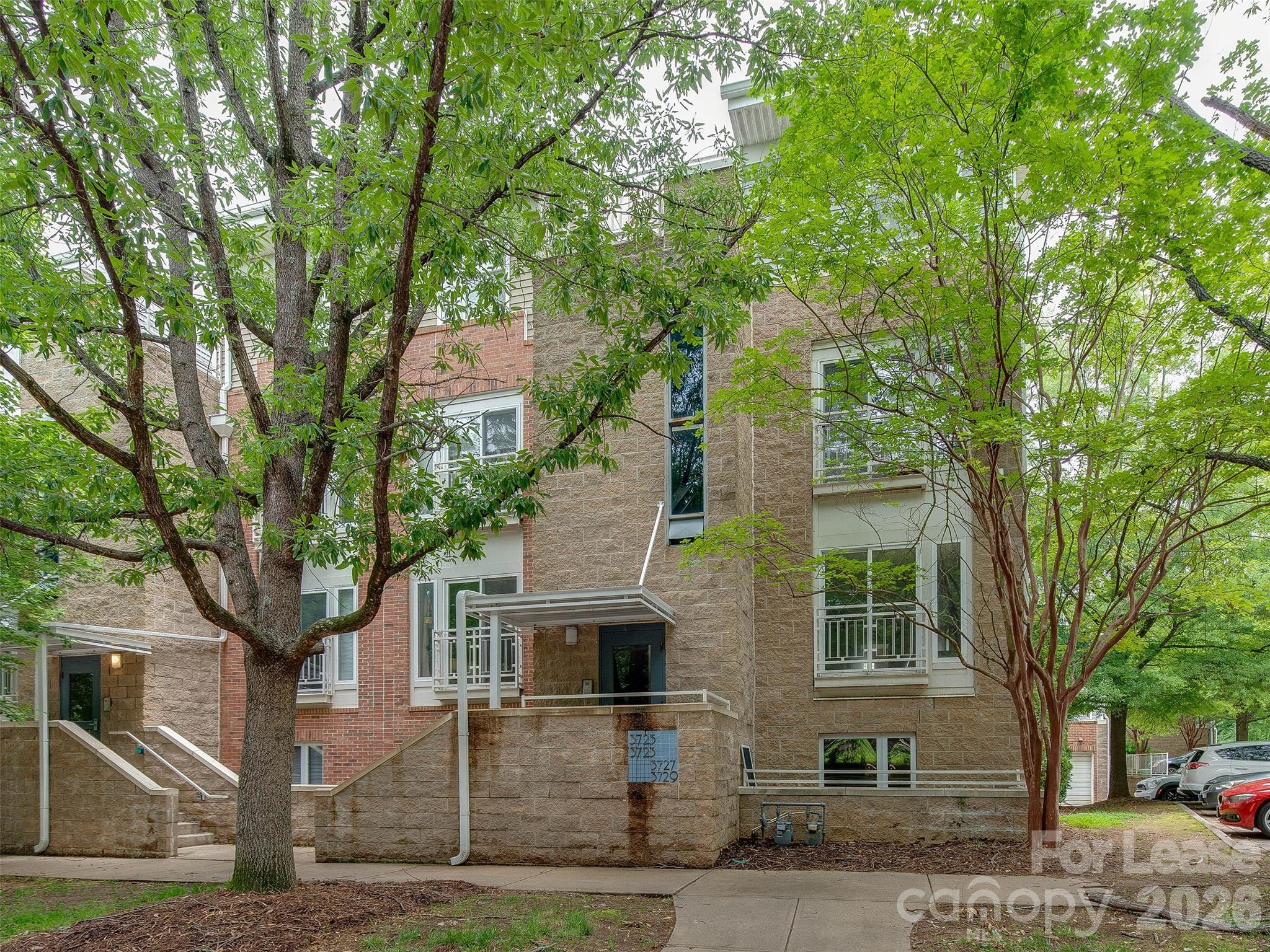 3729 Picasso Court — photo