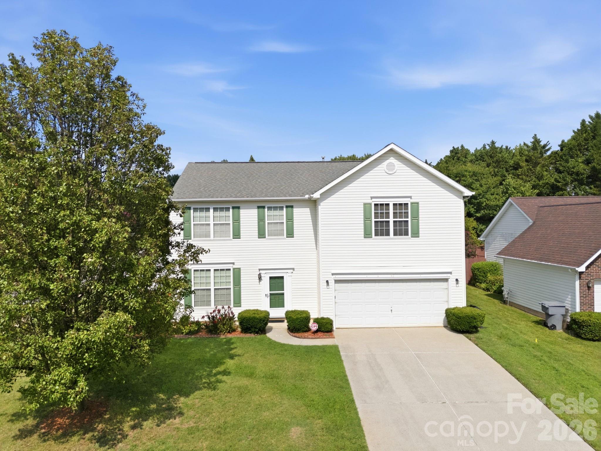 8818 Norway Court — photo
