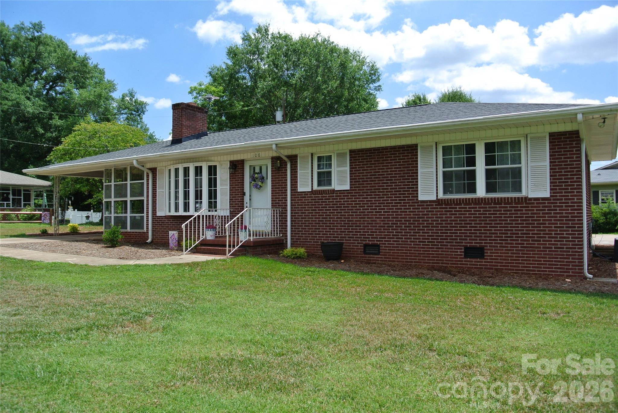 106 Freeman Street — photo
