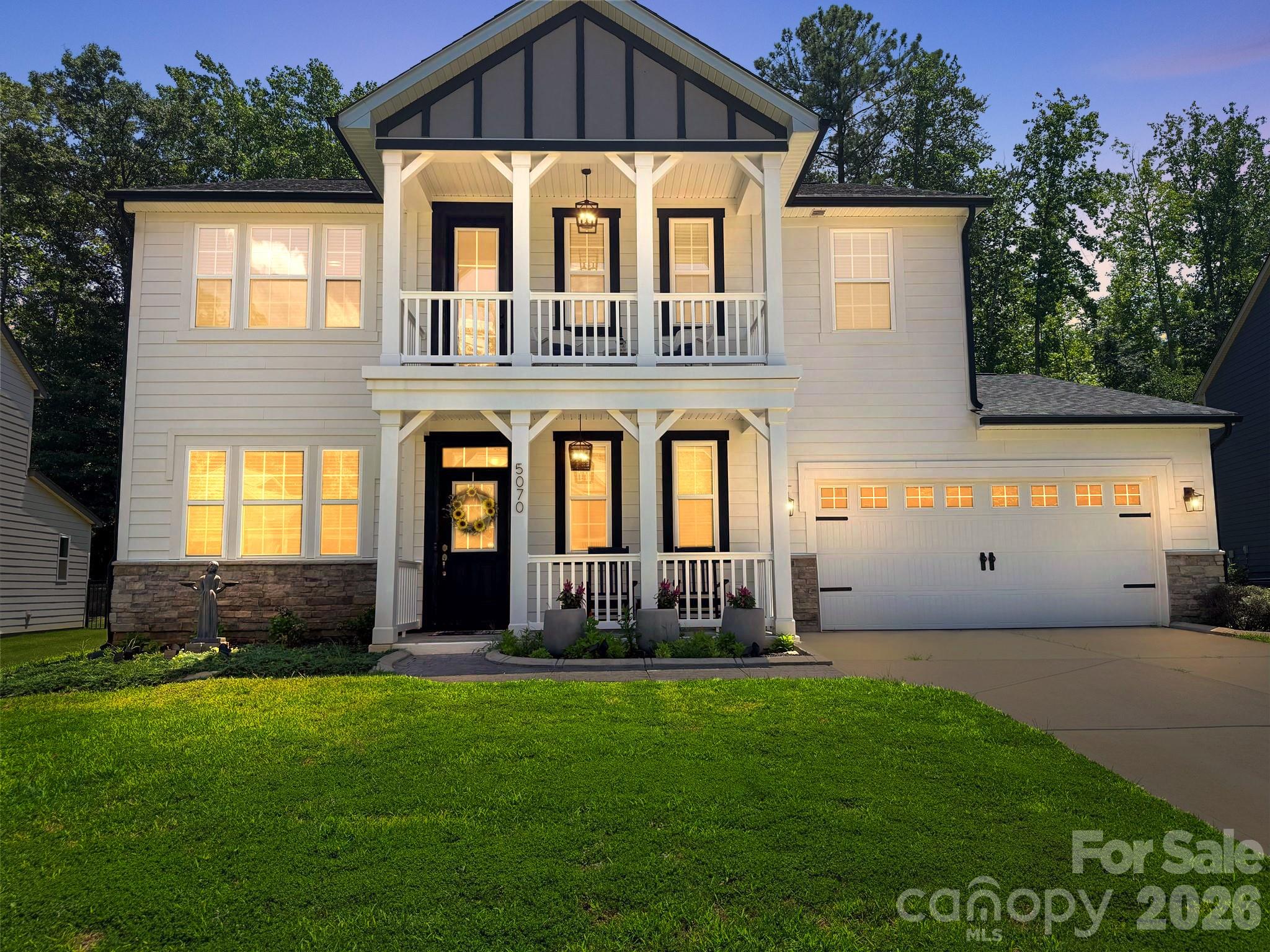 5070 Watersail Way — photo