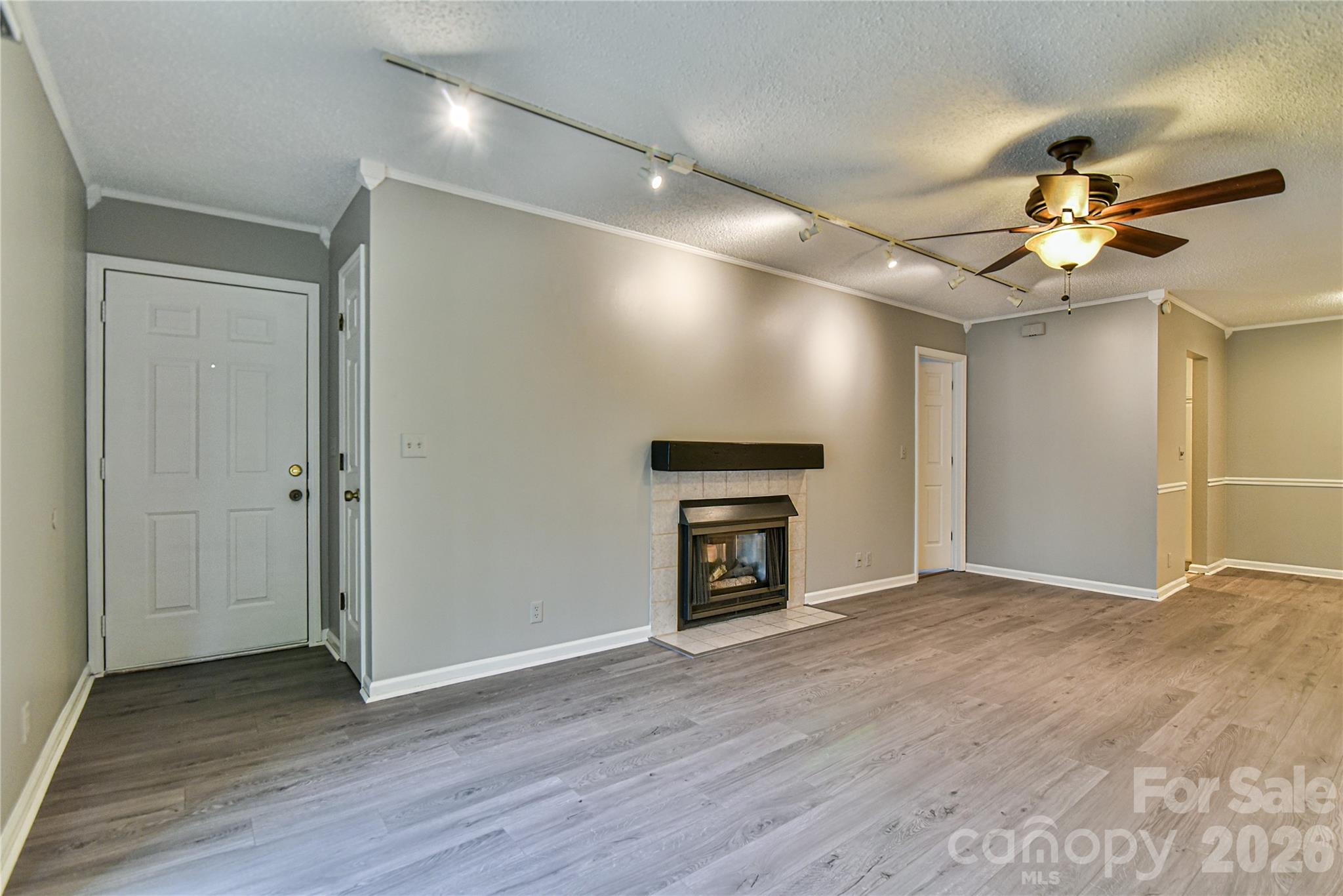 110 Heywood Road 8D — photo