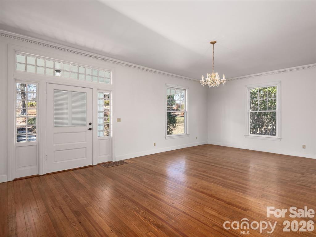 143 S Ridgecrest Avenue, Rutherfordton, NC 28139 — photo 3