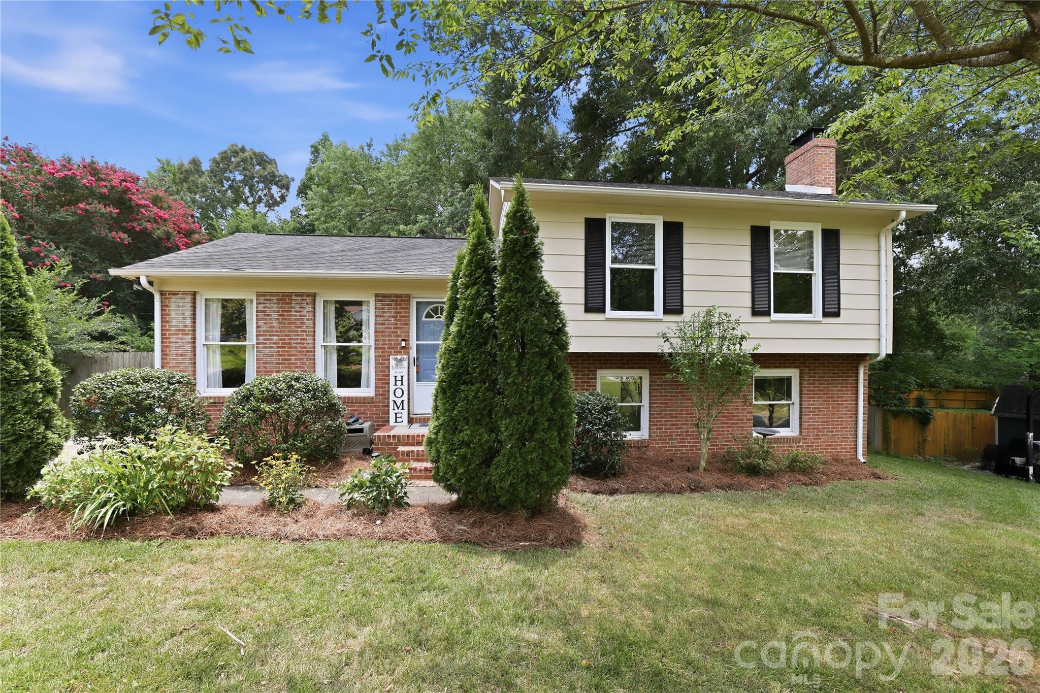 6337 Welford Road — photo