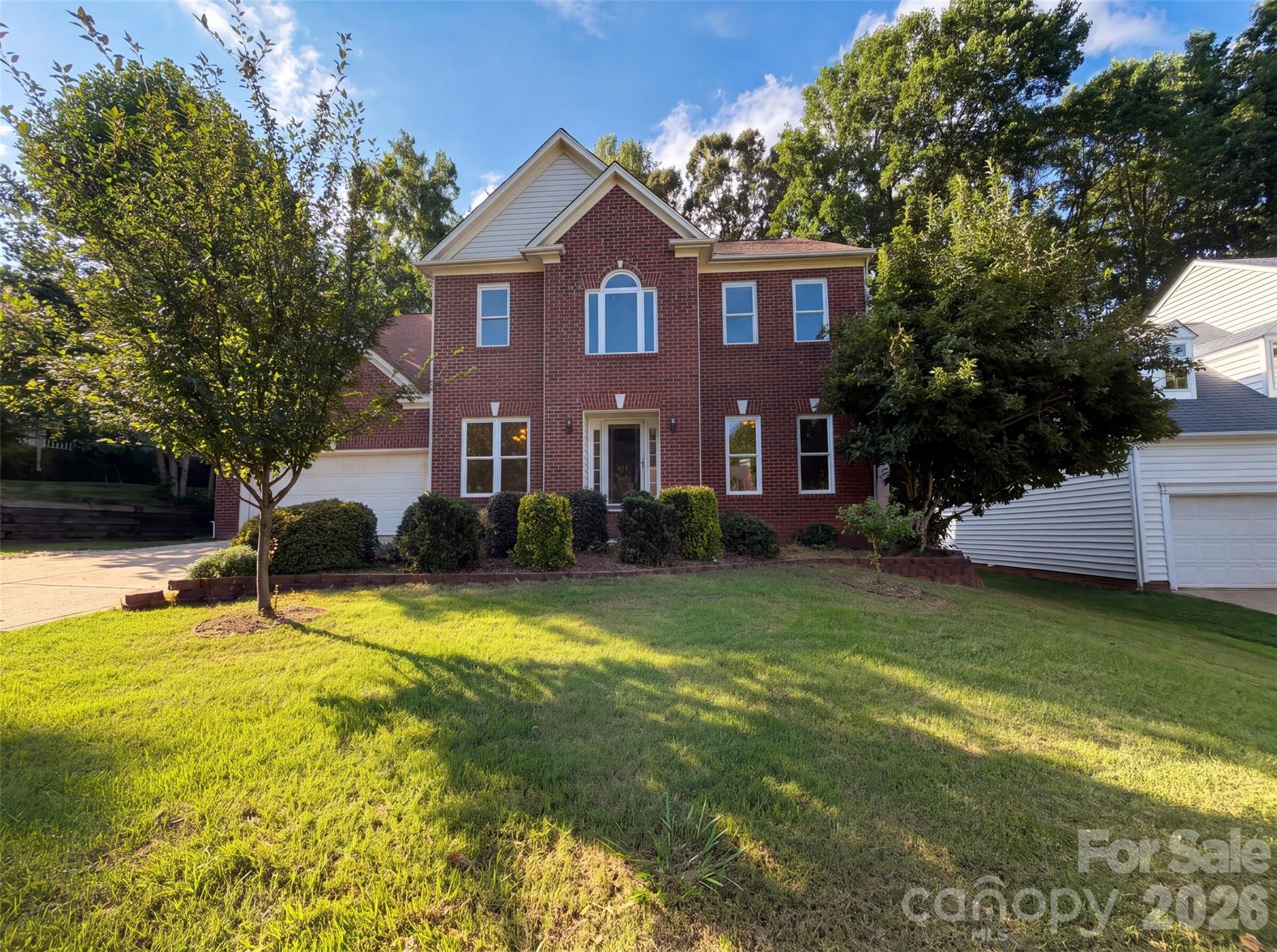 110 Lyman Oak Court — photo