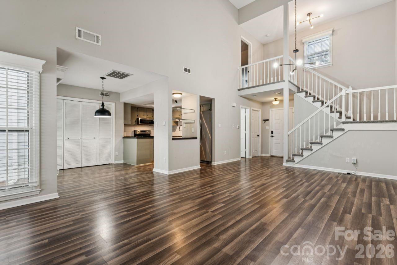 11128 Sevilla Court — photo