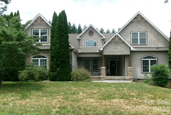 4 Sterling Oaks Drive — photo