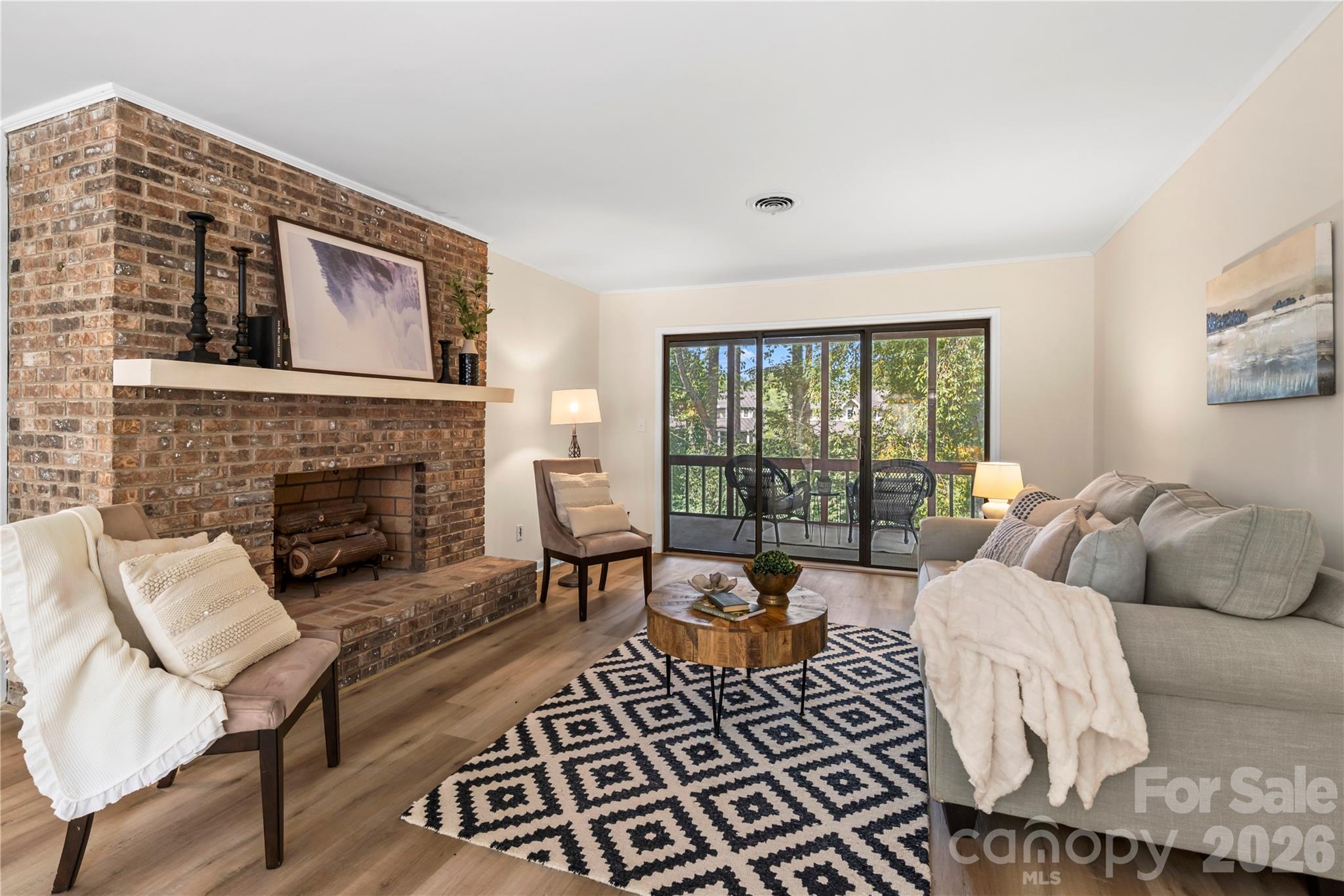 181 N Britton Creek Court — photo