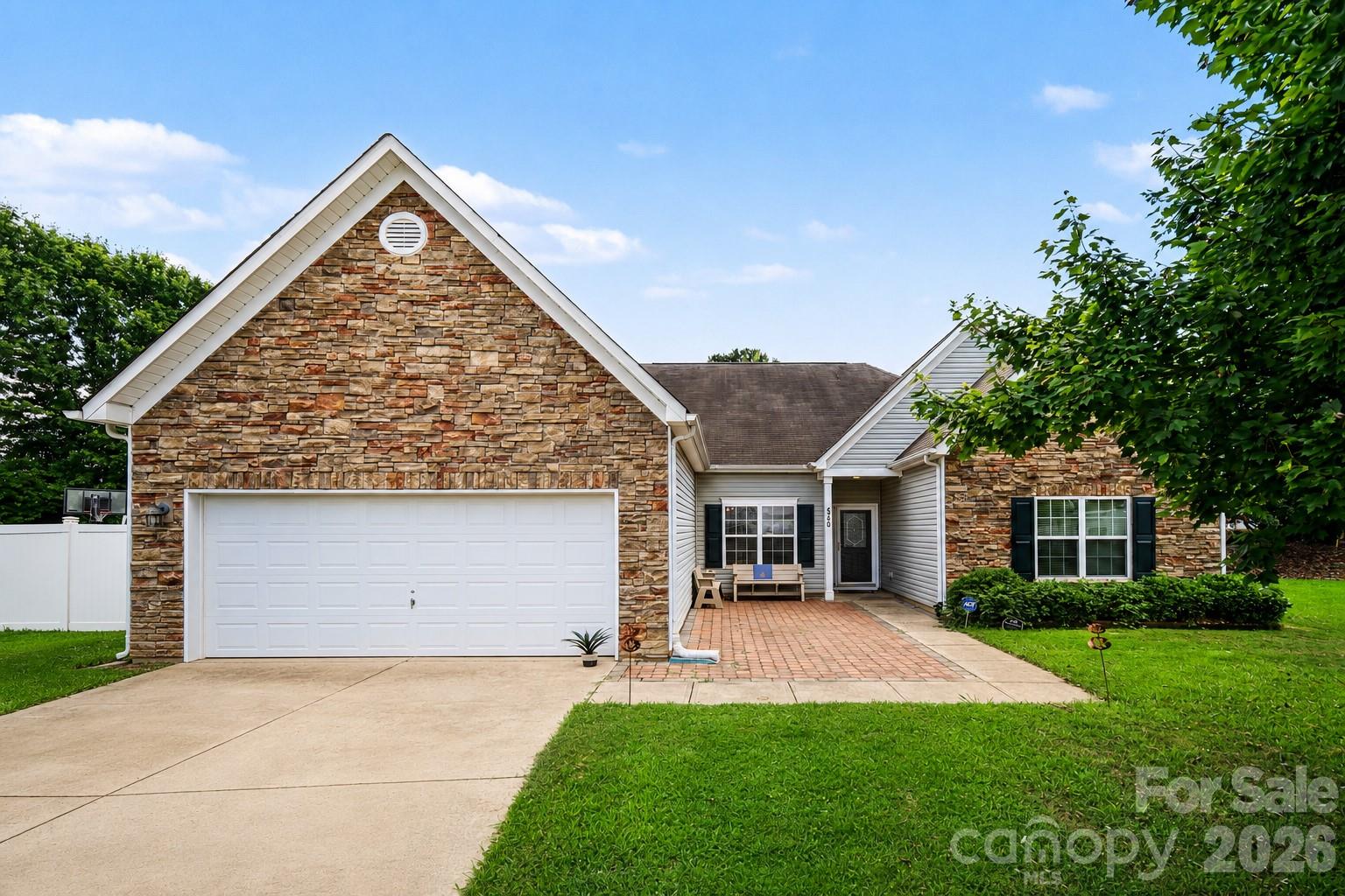 6900 Daisy Bee Court — photo