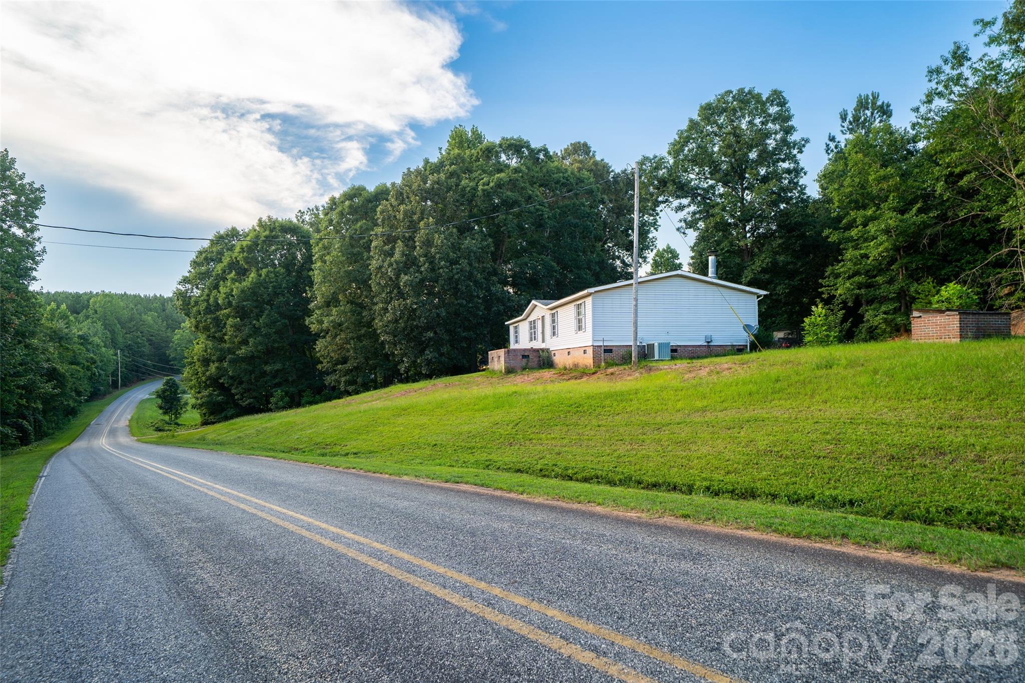 479 McDade Road, Tryon, NC 28782 — photo 2