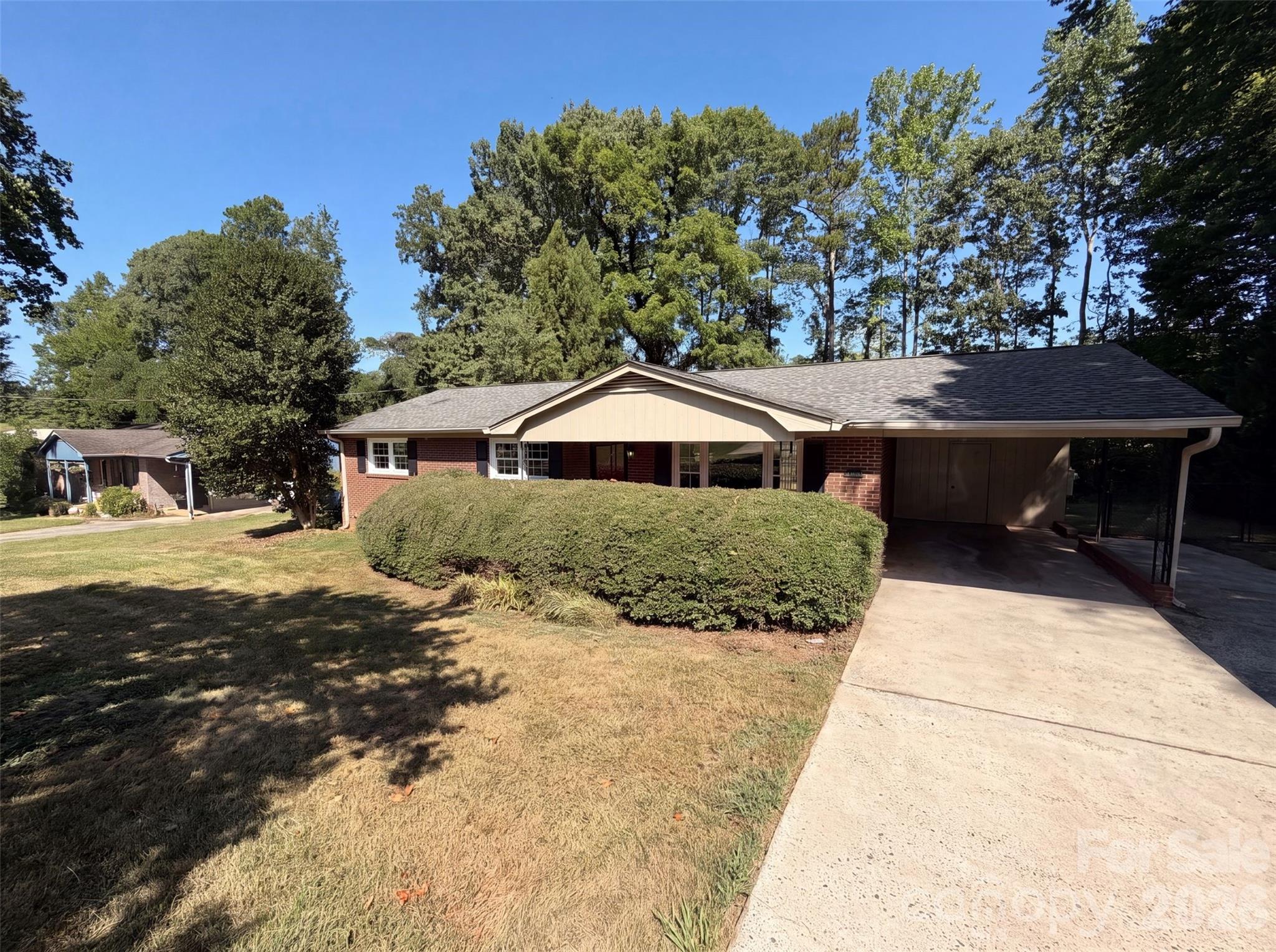 4305 Dawnwood Drive — photo
