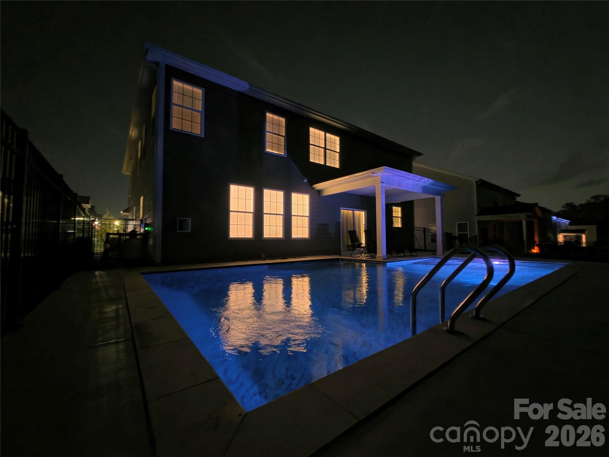7027 Sylvan Retreat Drive — photo