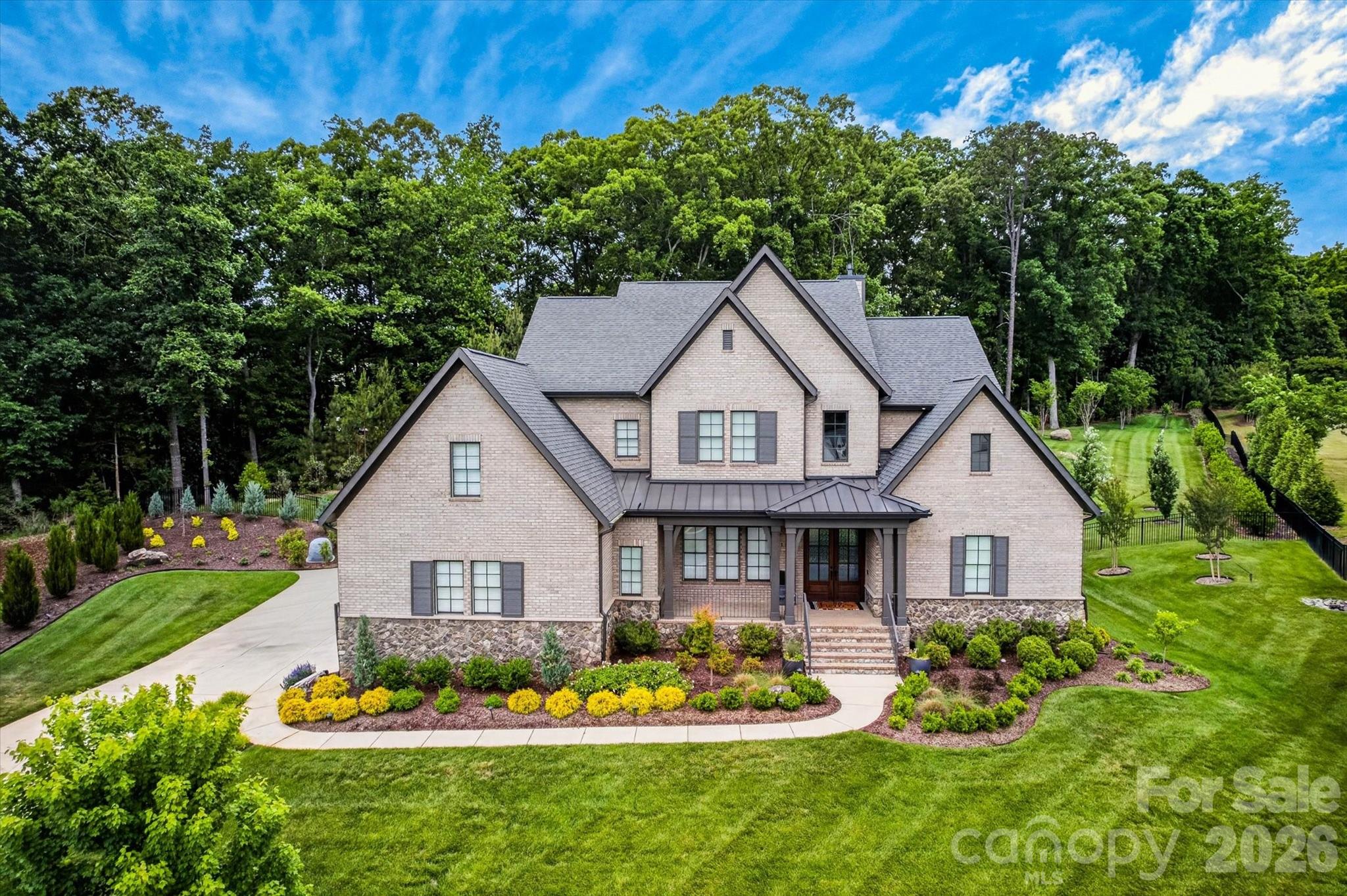 1115 Shelton Oaks Court — photo