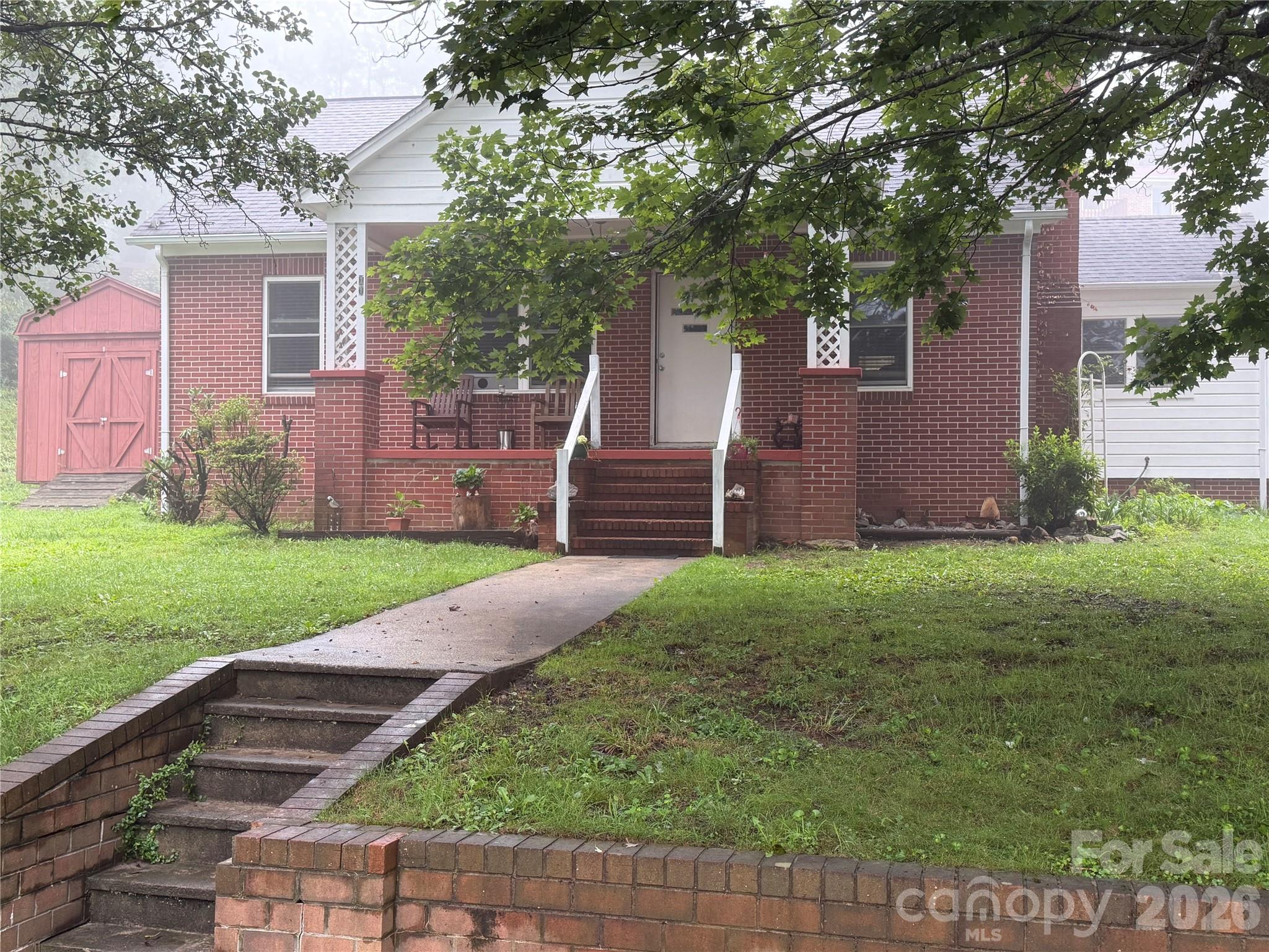 77 Maple Road, Spruce Pine, NC 28777 — photo 2