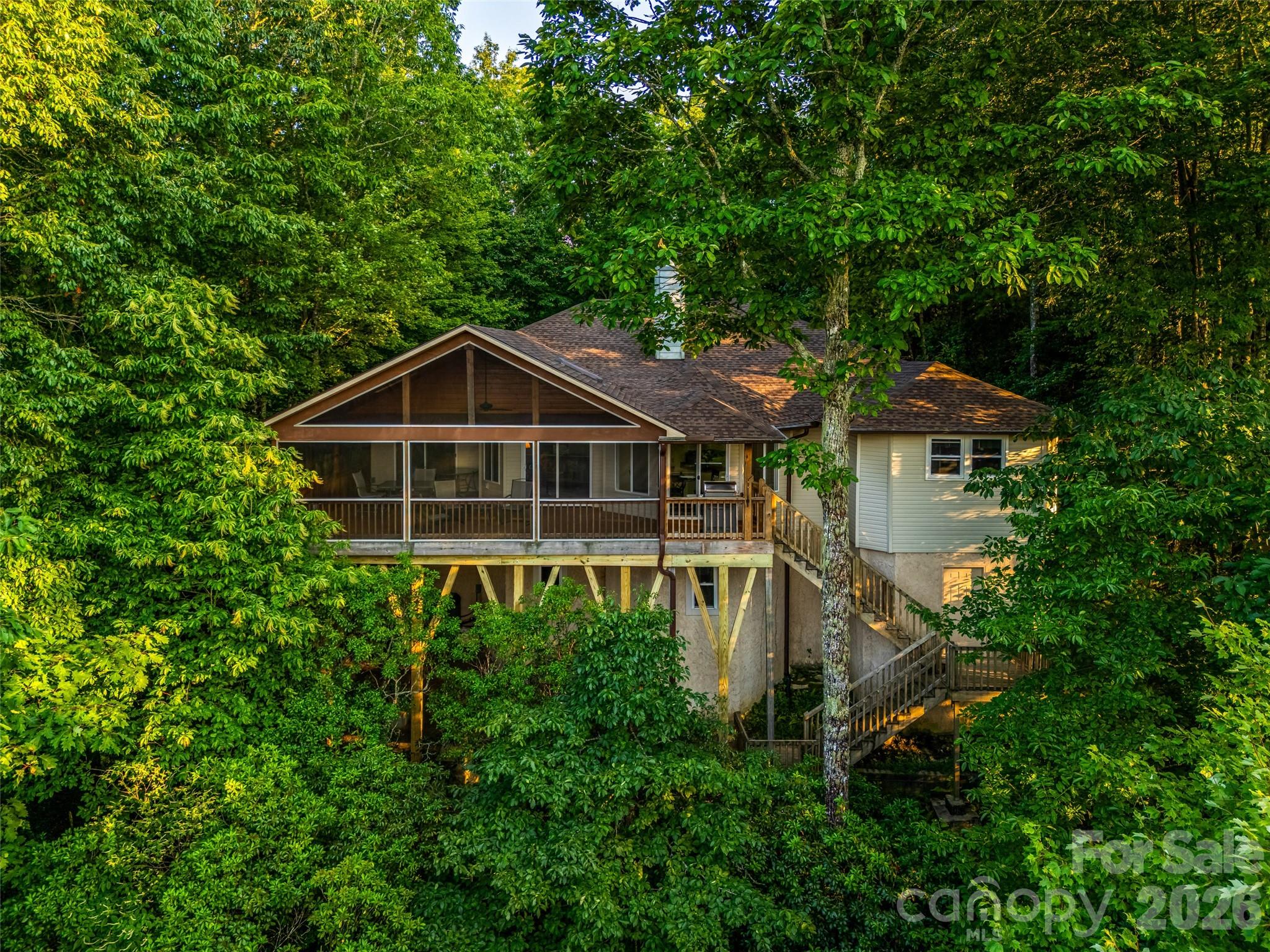 20 Adohi Court — photo