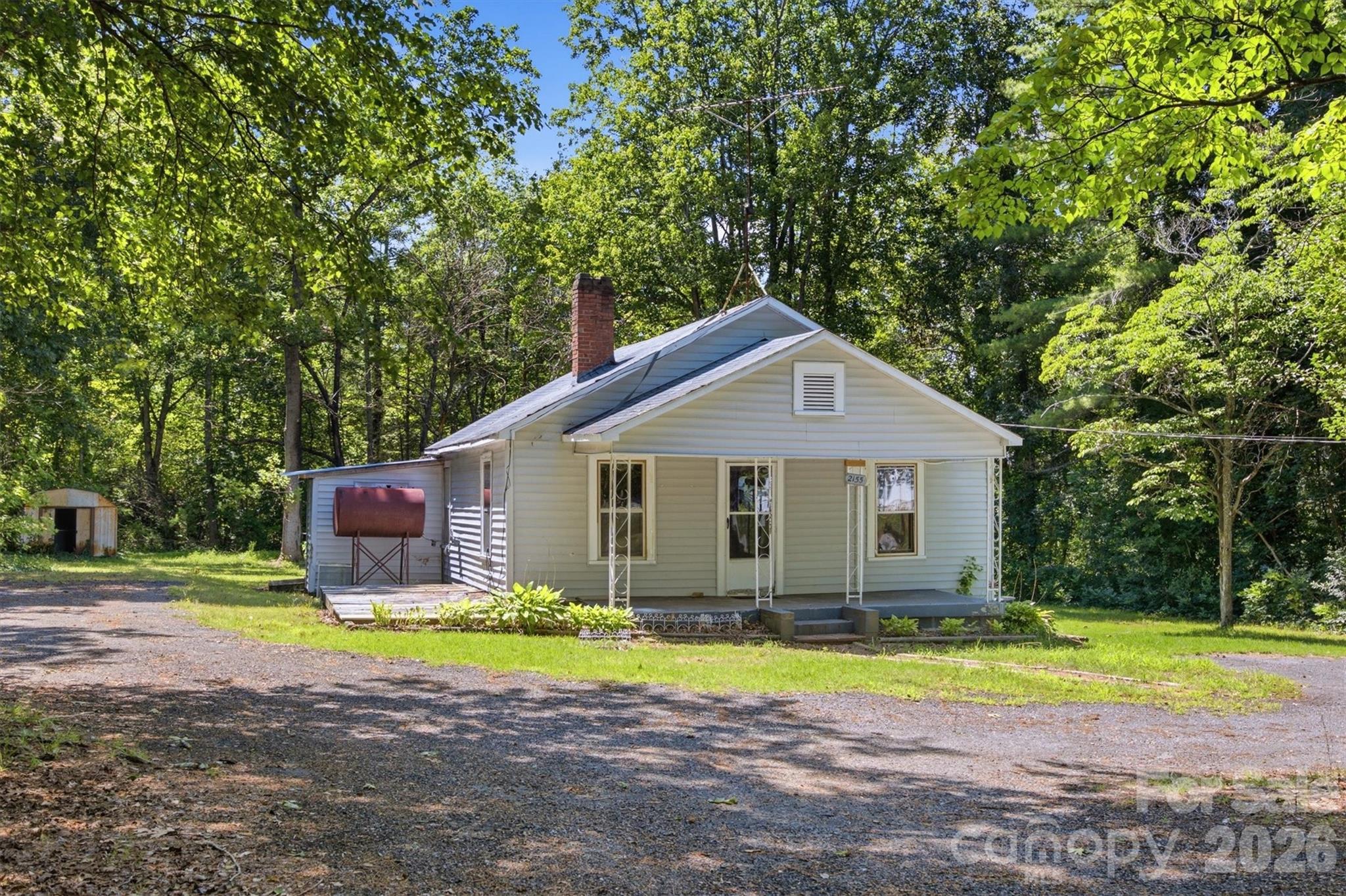 2155 Pa Jolly Lane — photo