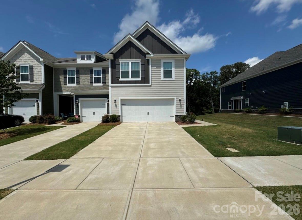 2741 Aubrey Street — photo