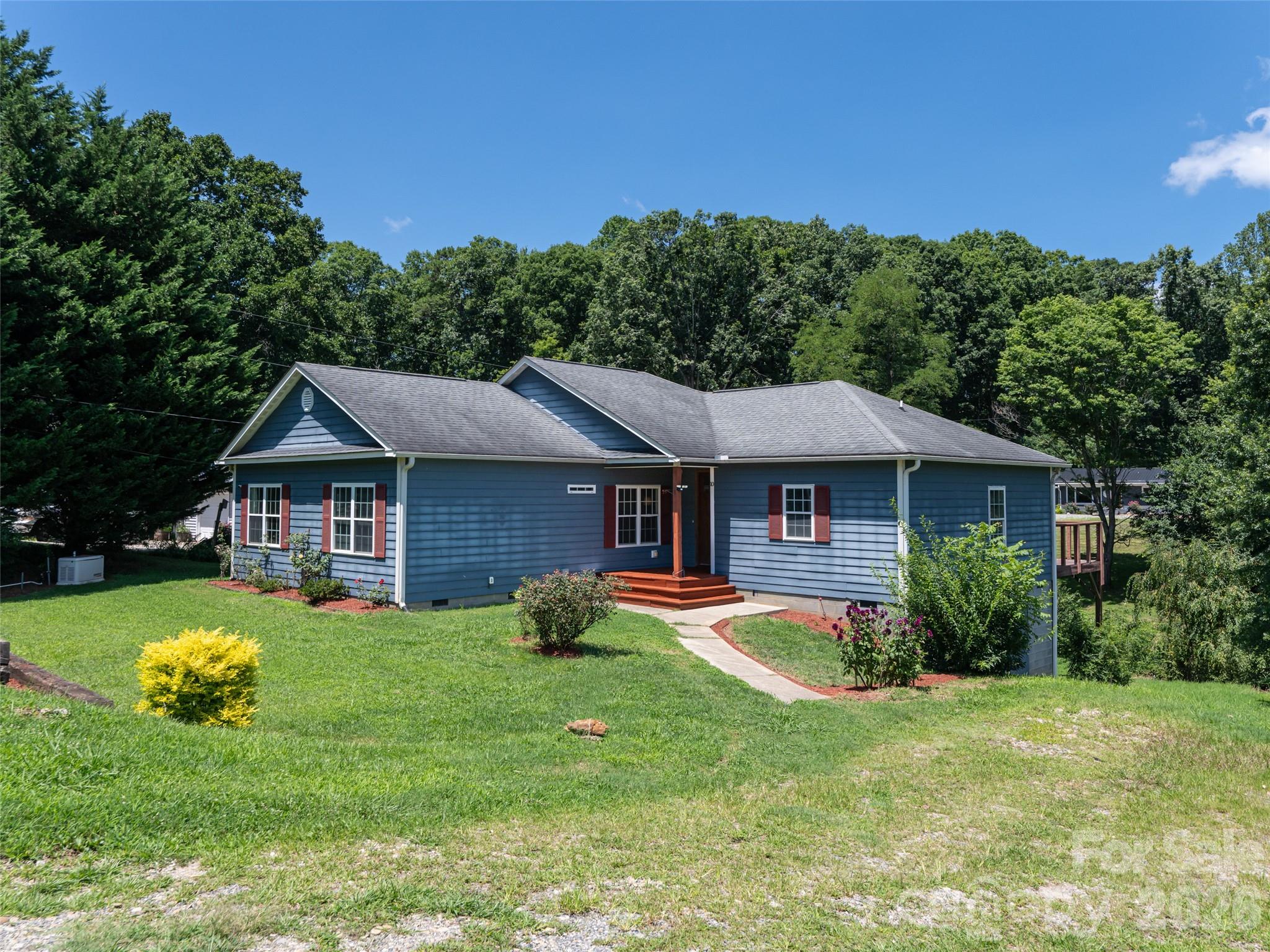 10 Ashe Road — photo