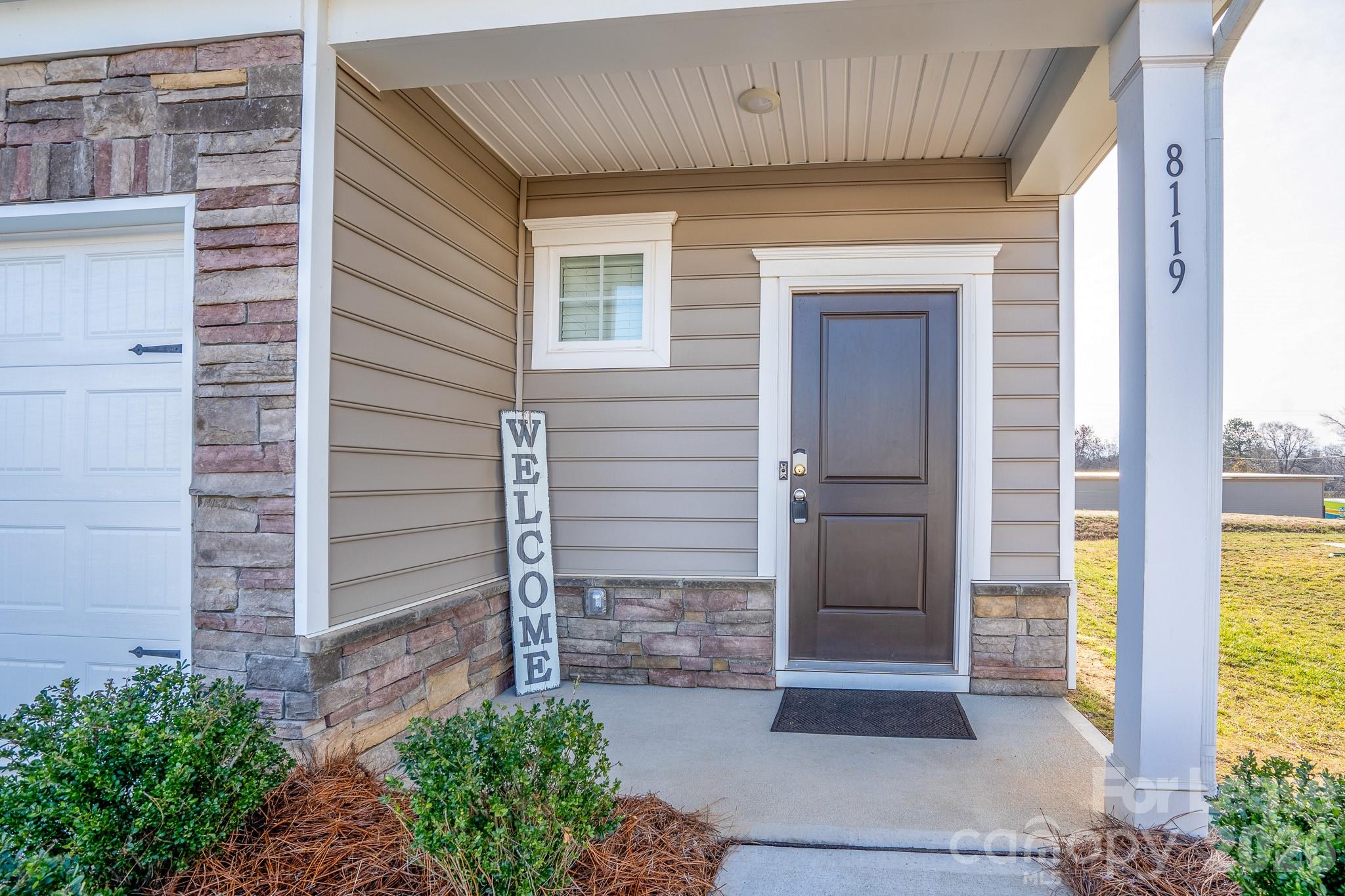 8119 Sheffield Drive — photo
