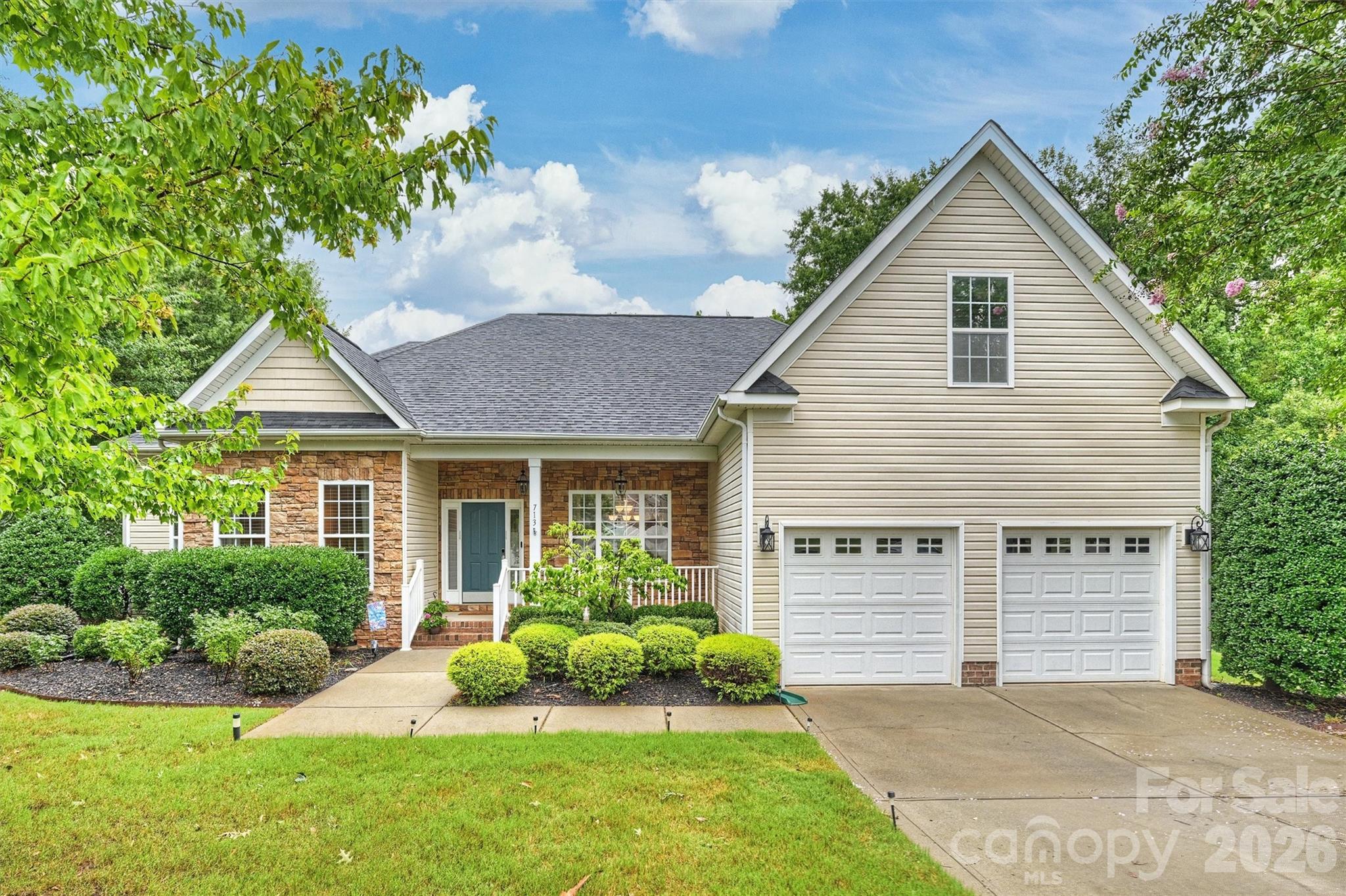 713 Trailhead Lane — photo