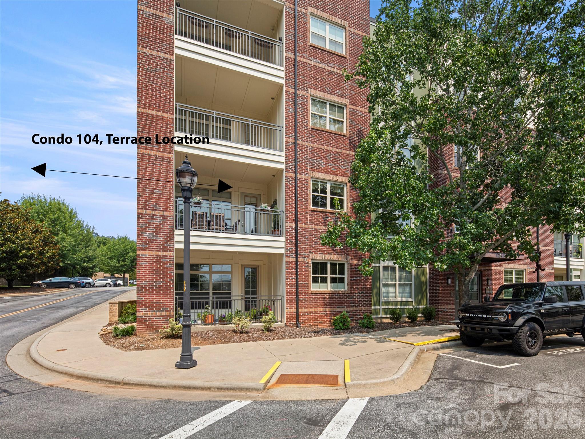 5 Farleigh Street Unit 104 — photo