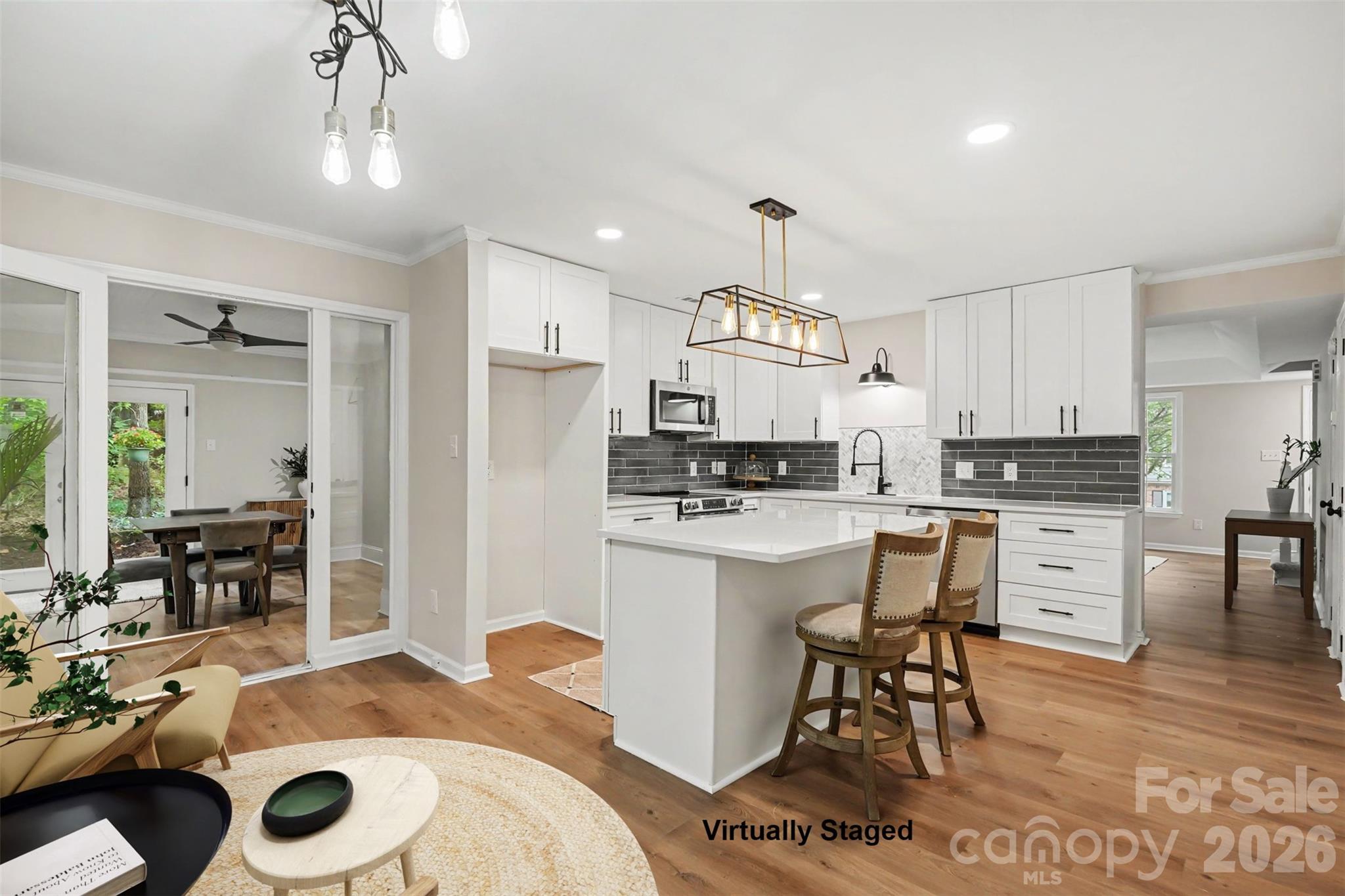 128 Ashbrooke Drive — photo