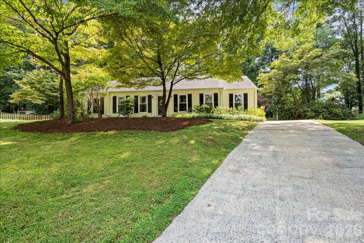 9614 Lone Oak Court — photo