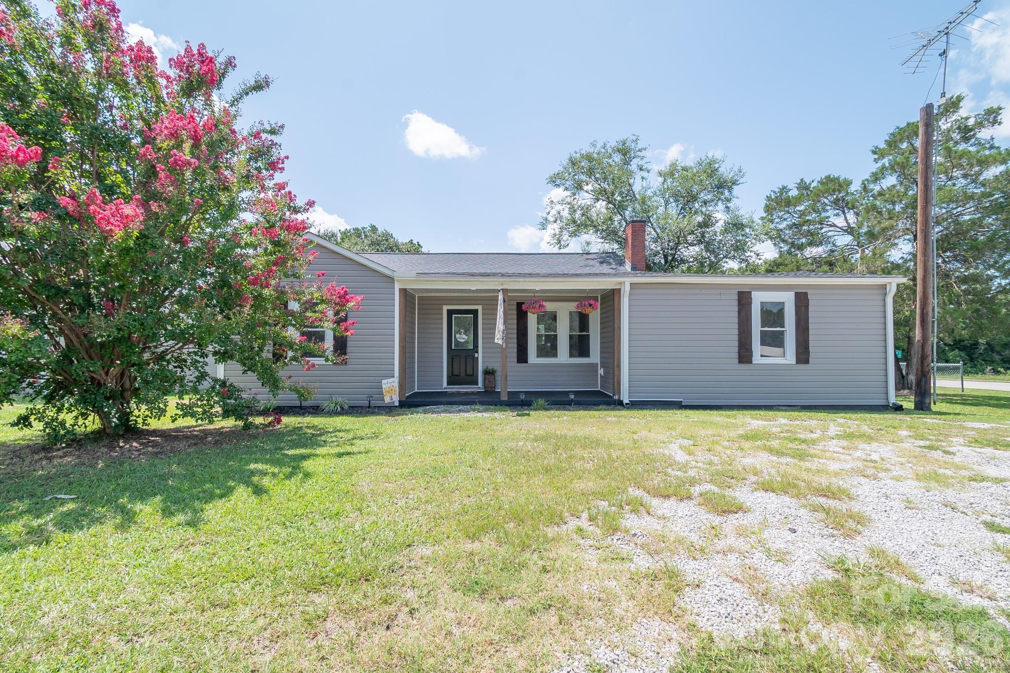 4228 Flat Creek Road — photo