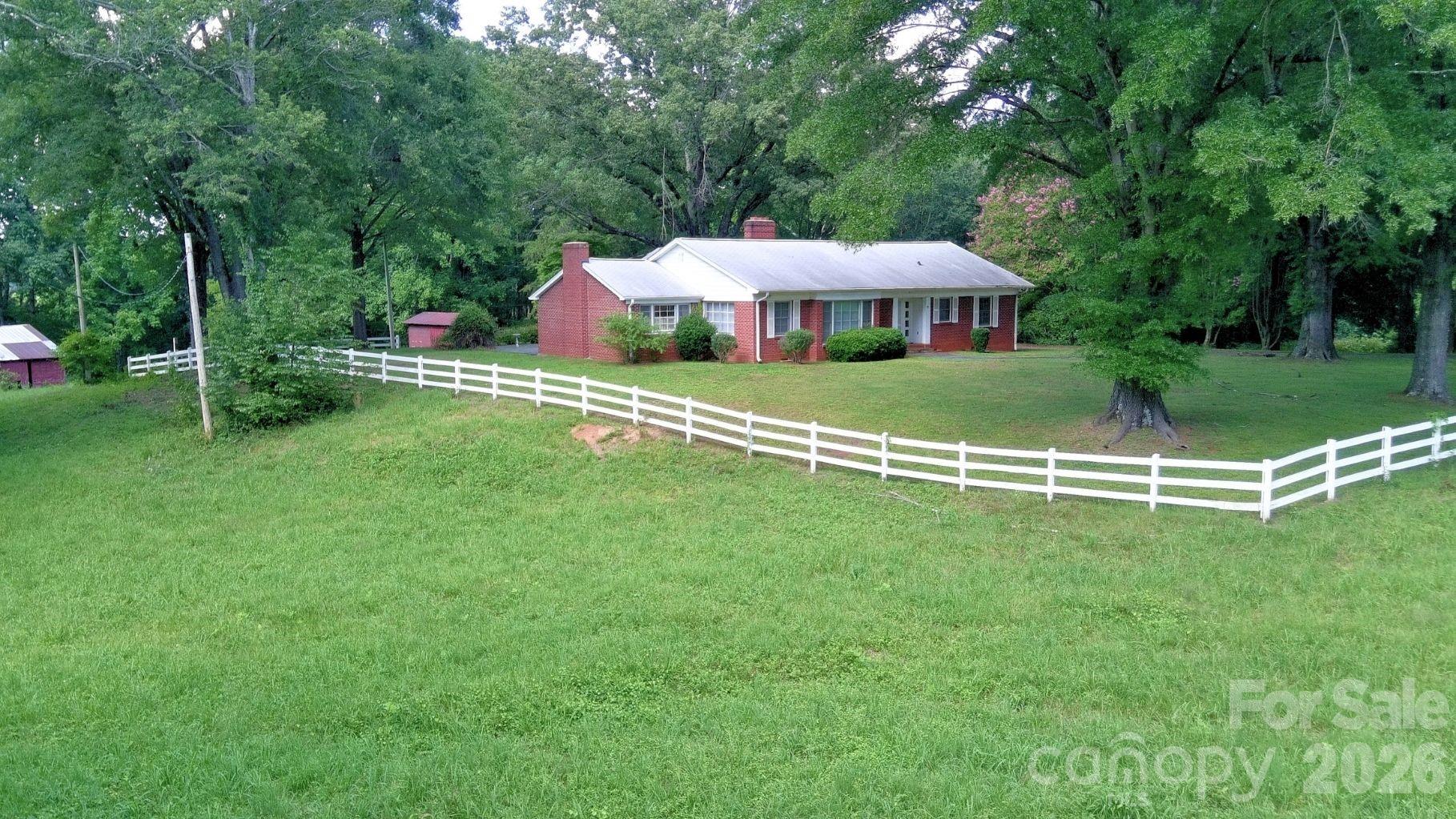 17 E Murray Street, Maiden, NC 28650 — photo 3
