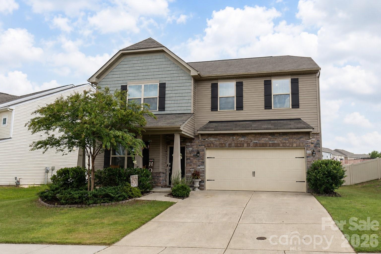 4271 Coachwhip Avenue — photo