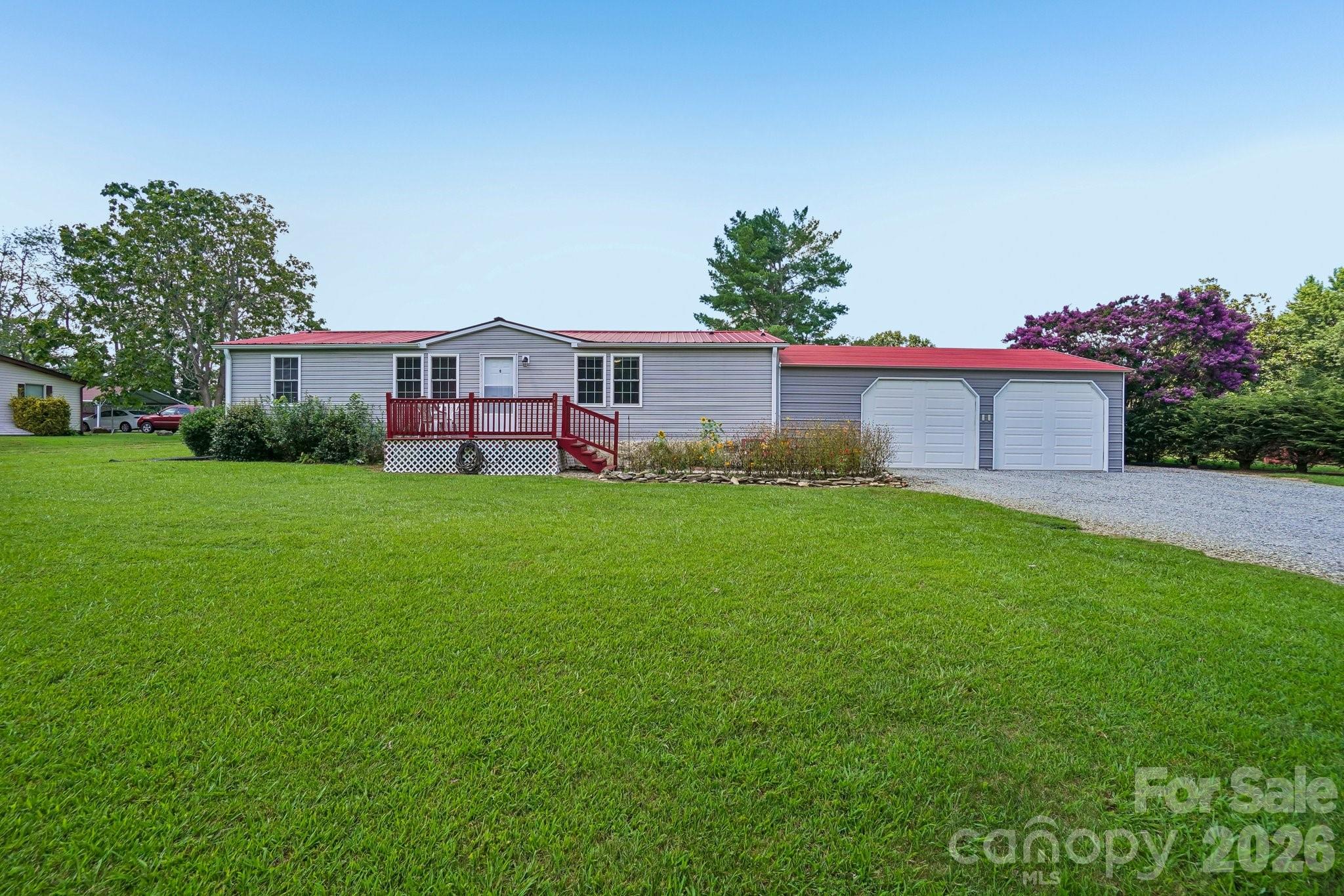 210 Leigh Anne Lane — photo