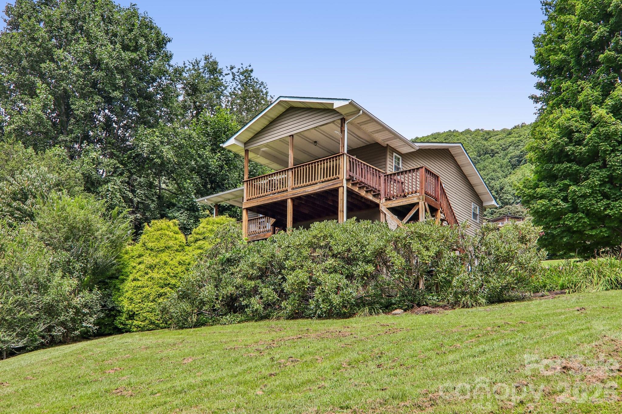 169 Highview Drive — photo