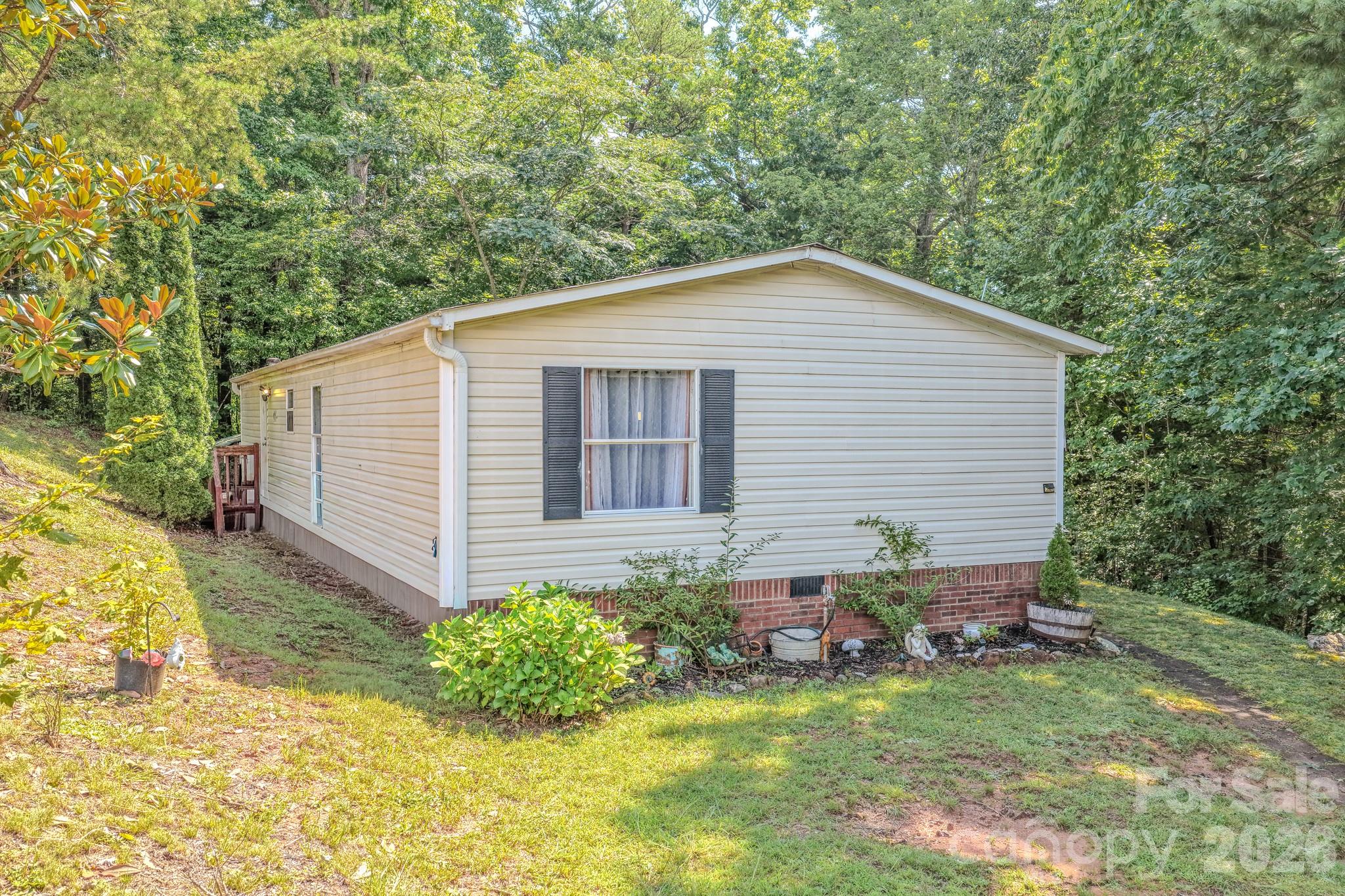 97 Misty Ridge Lane, Leicester, NC 28748 — photo 2