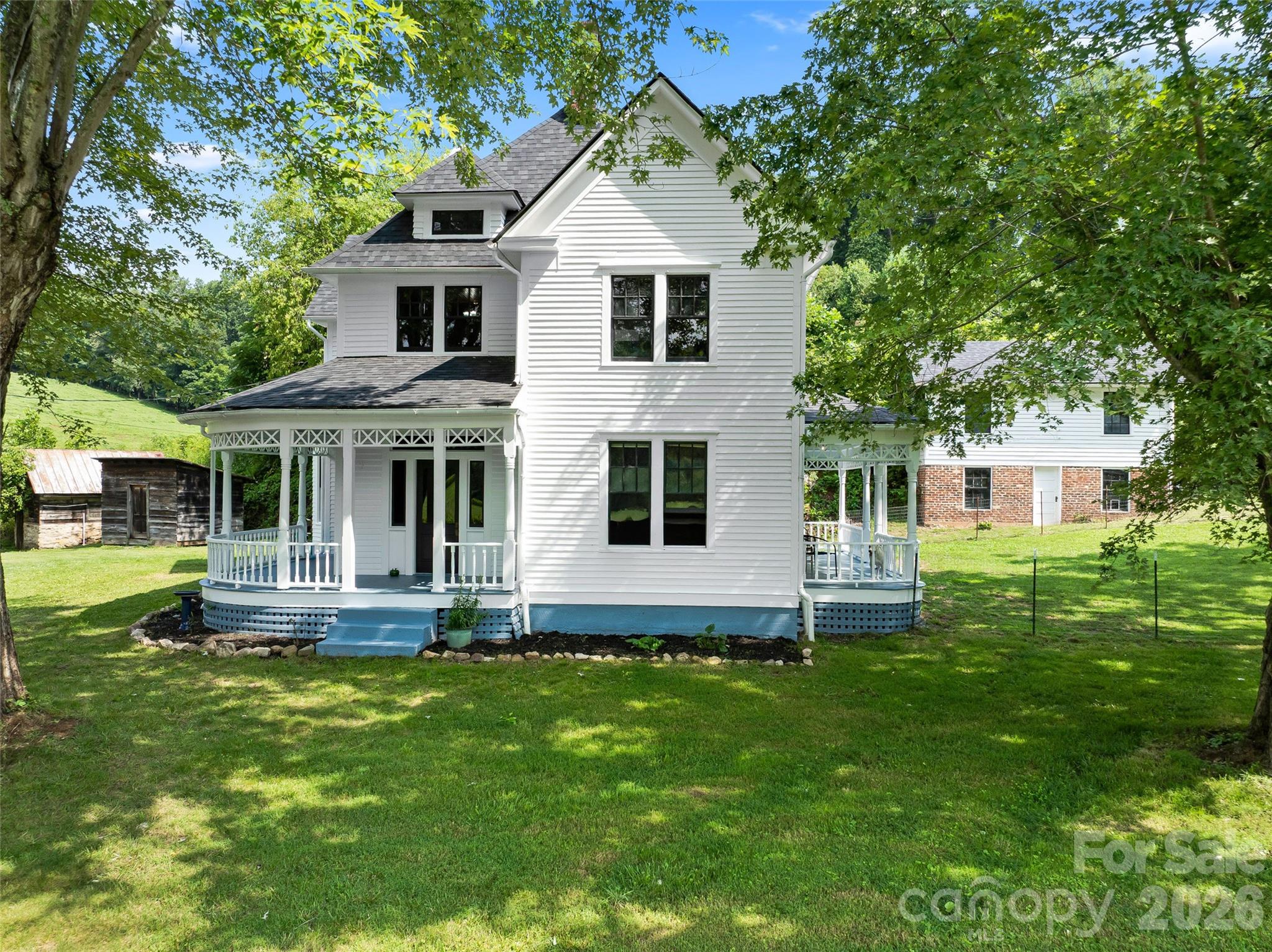 5 Clarks Cove Road — photo