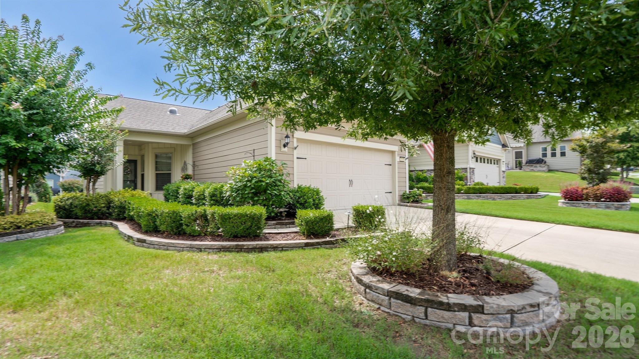 1018 Kirby Drive — photo