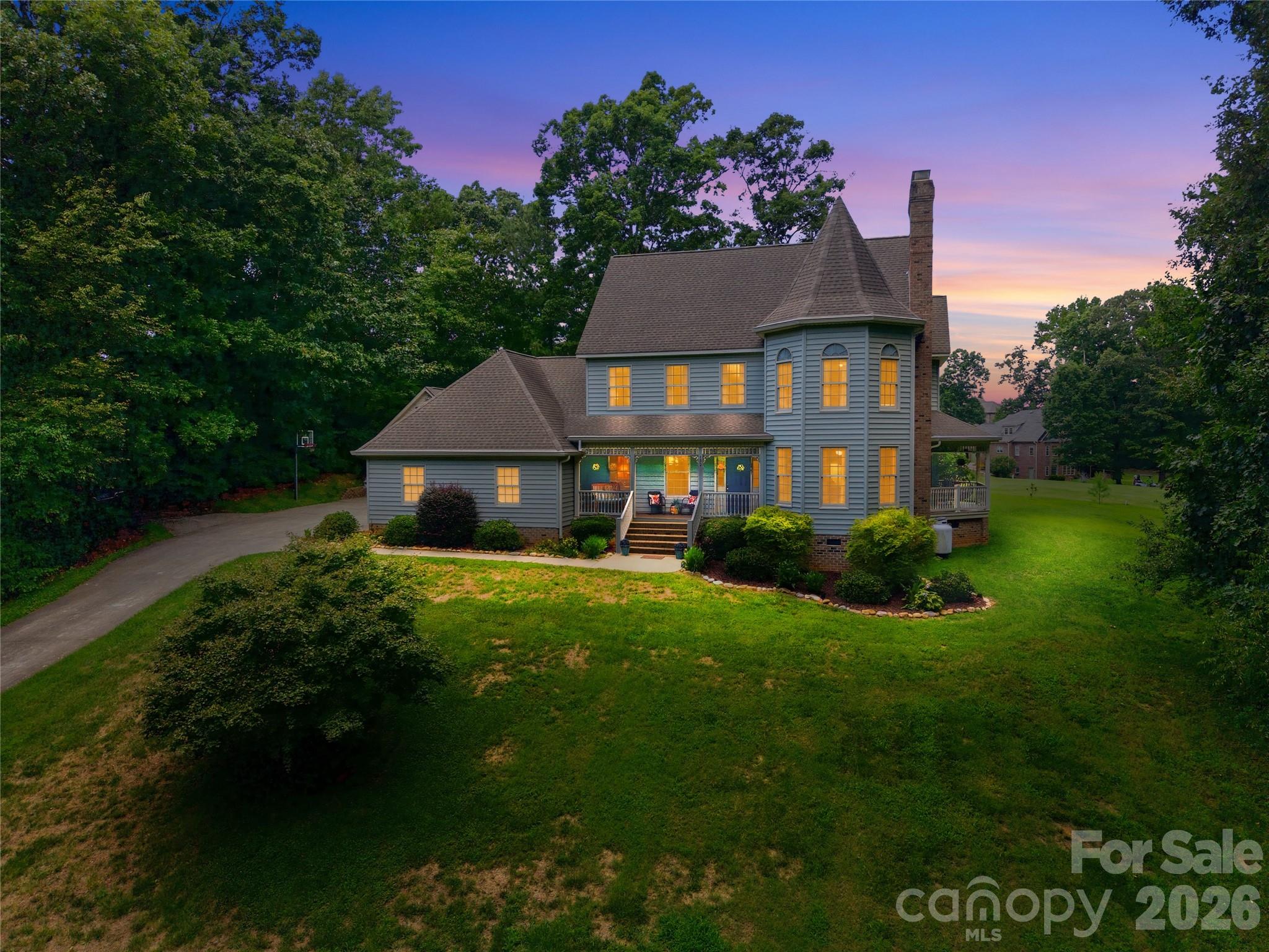 132 Chippewa Trail — photo