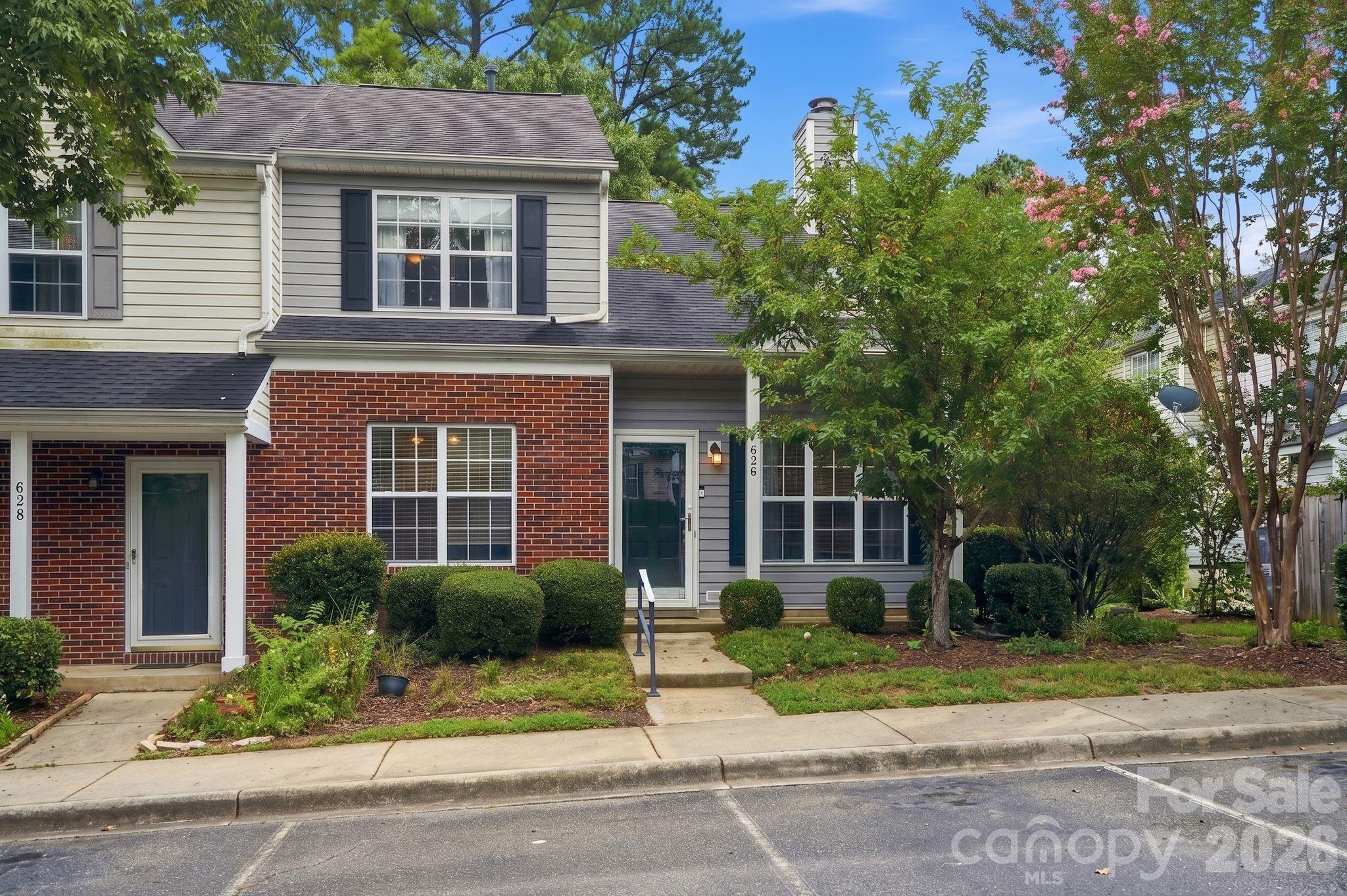 636 Emerald Cove Drive — photo