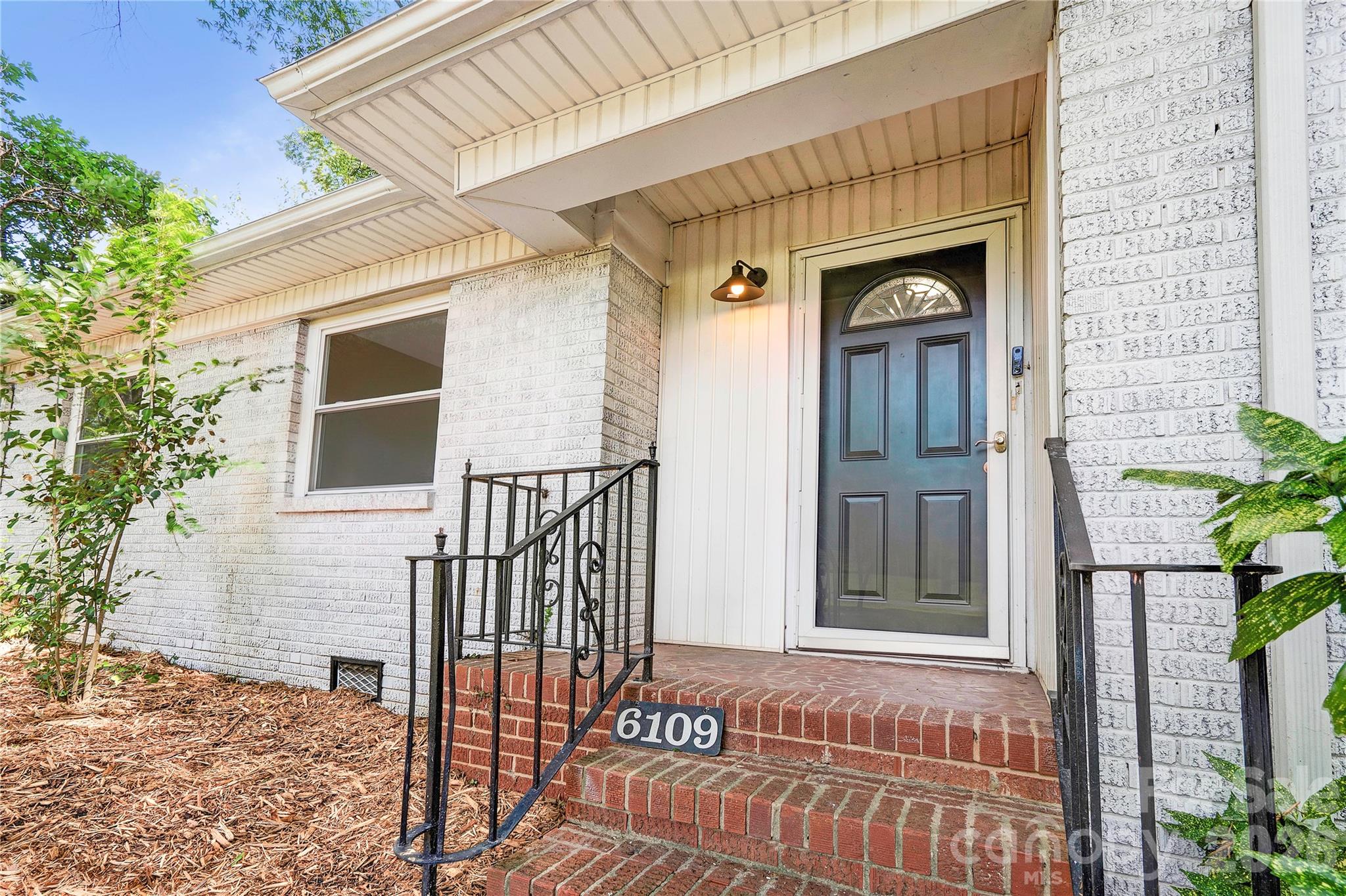 6109 Robinson Church Road — photo