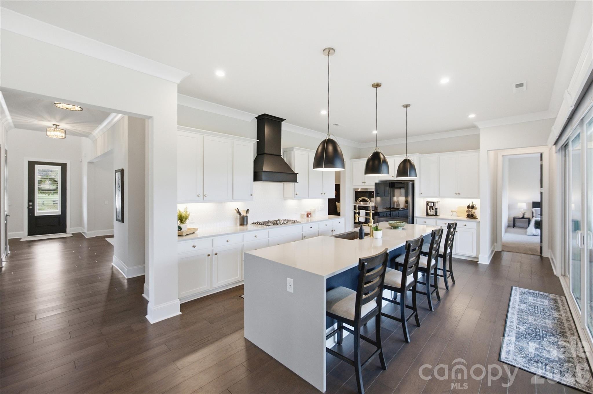 510 Meadow Ridge Drive — photo