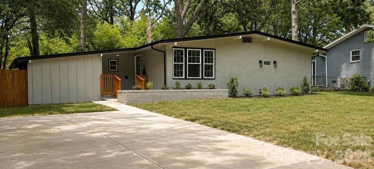 3533 Stonehaven Drive — photo