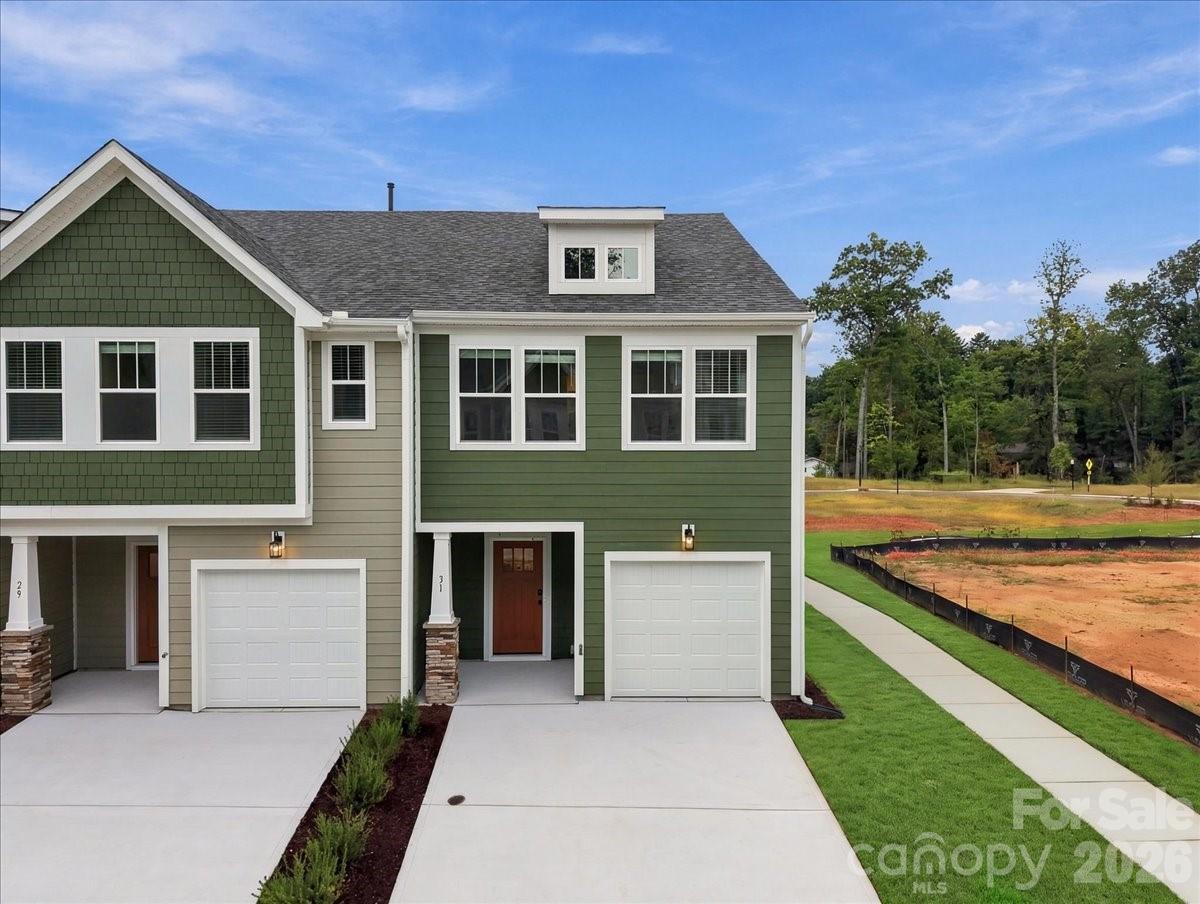 31 Oleetah Falls Way — photo