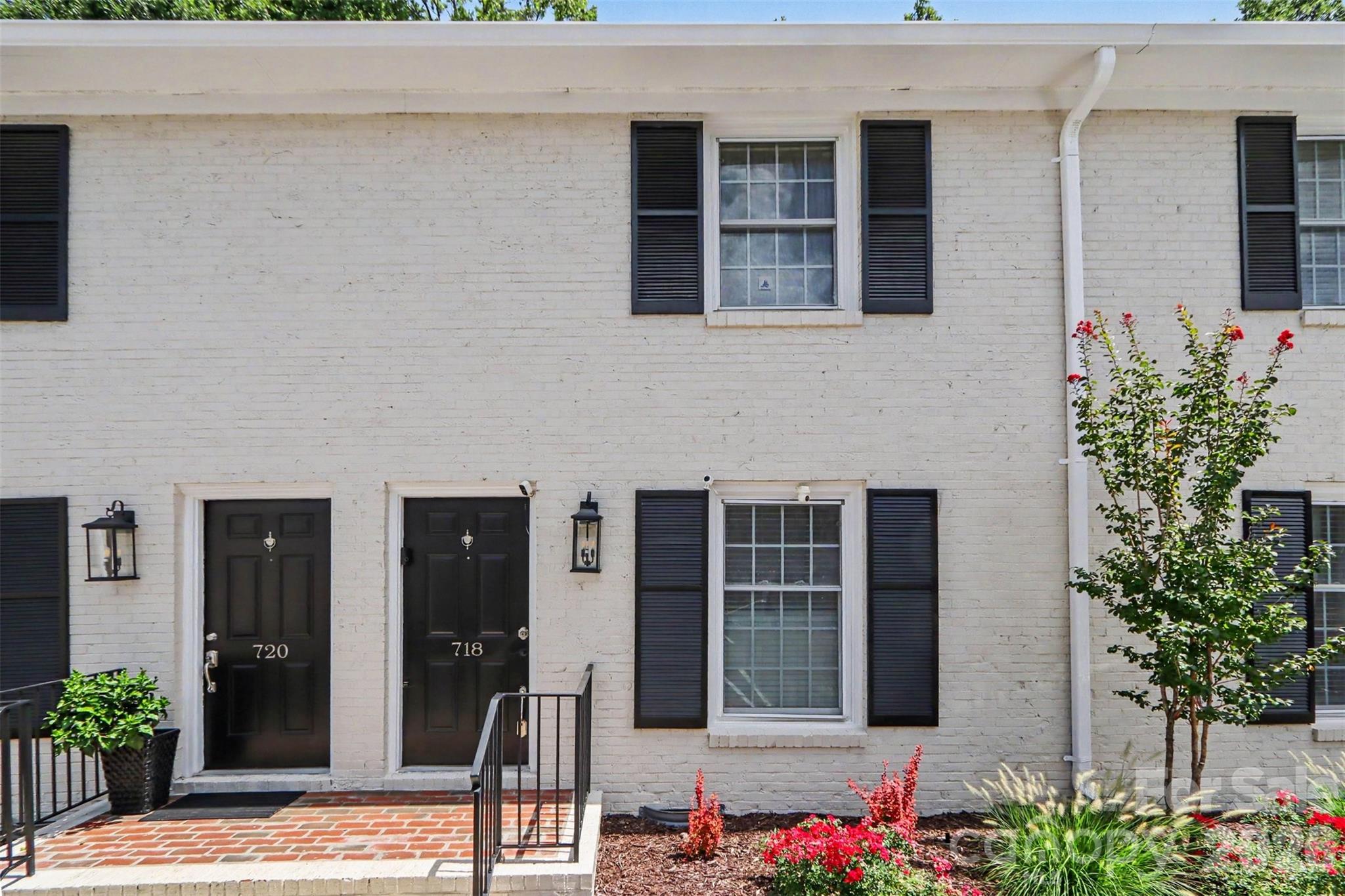 718 W Franklin Street — photo