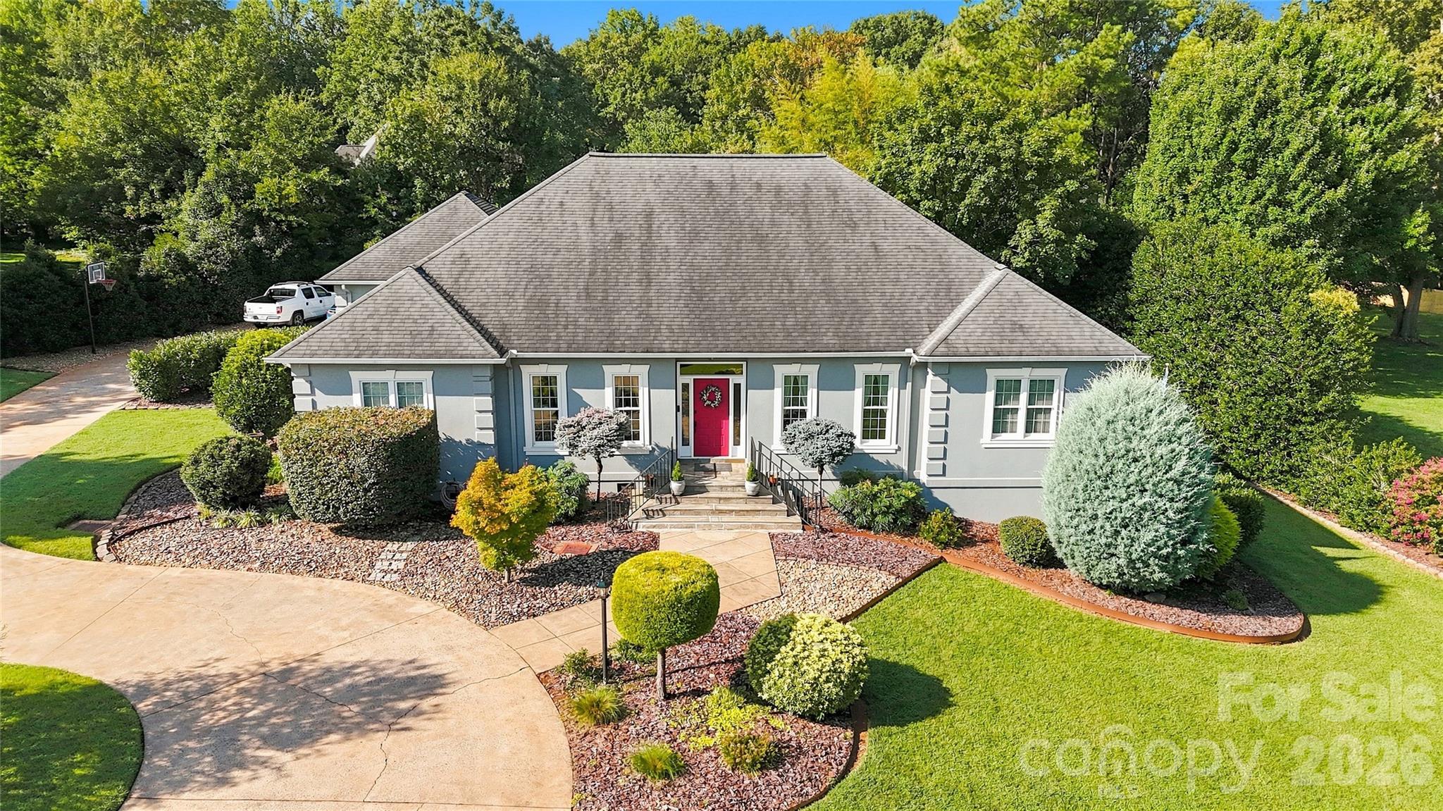 1808 Country Garden Drive — photo