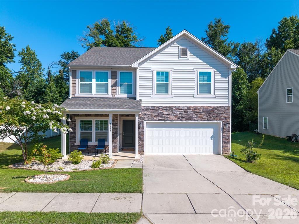 2628 Courtland Drive — photo