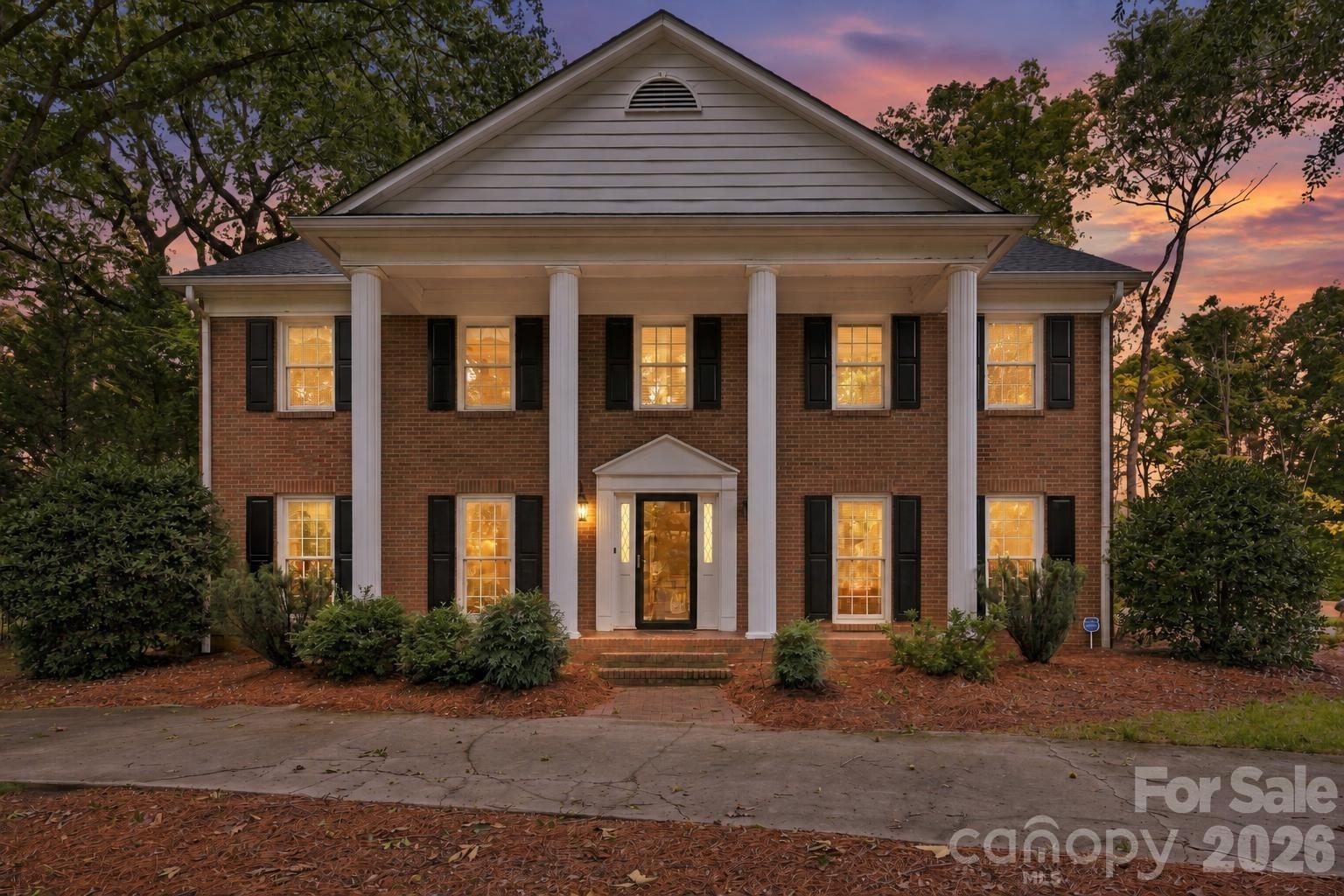 3528 Broadfield Road — photo