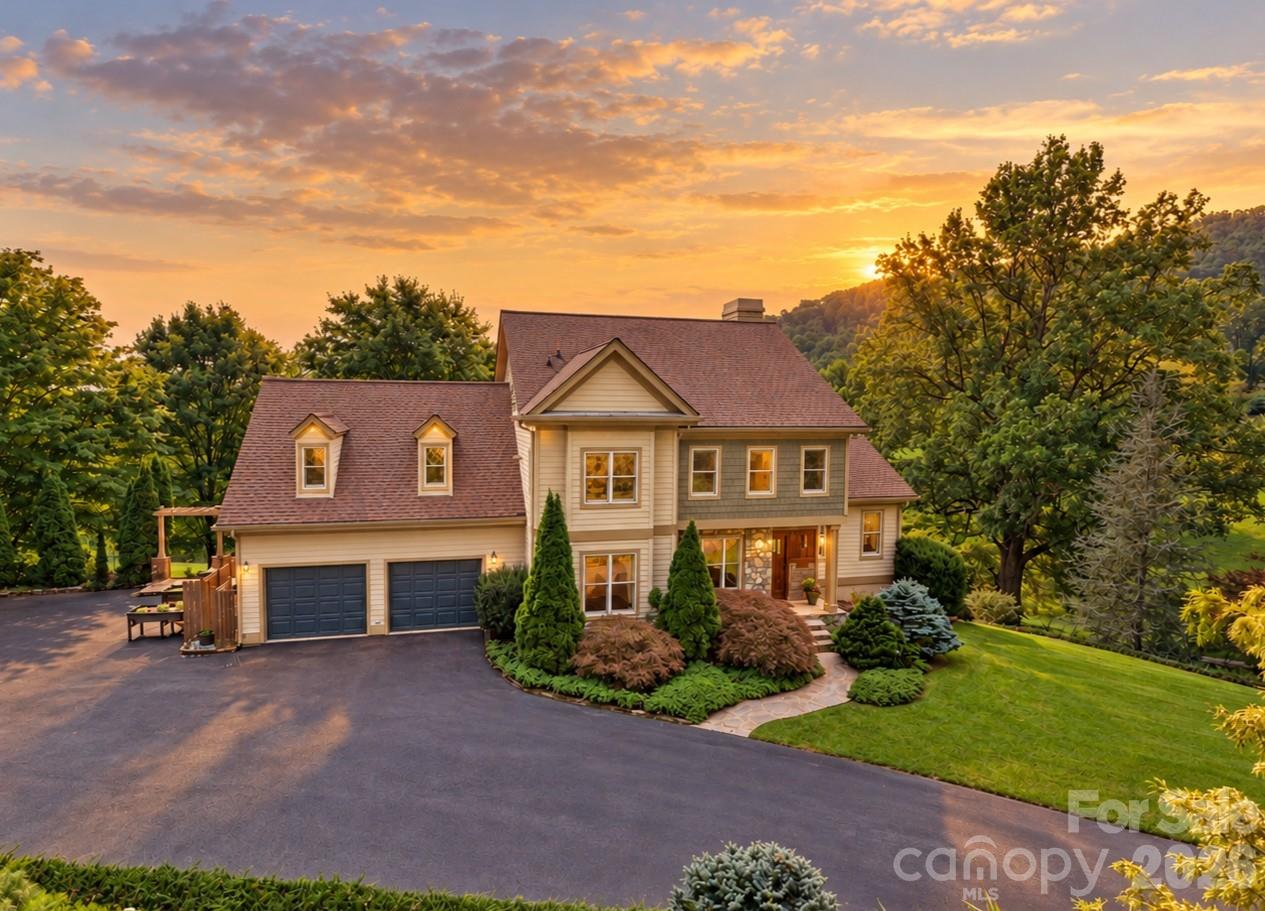 10 Blackberry Lane — photo